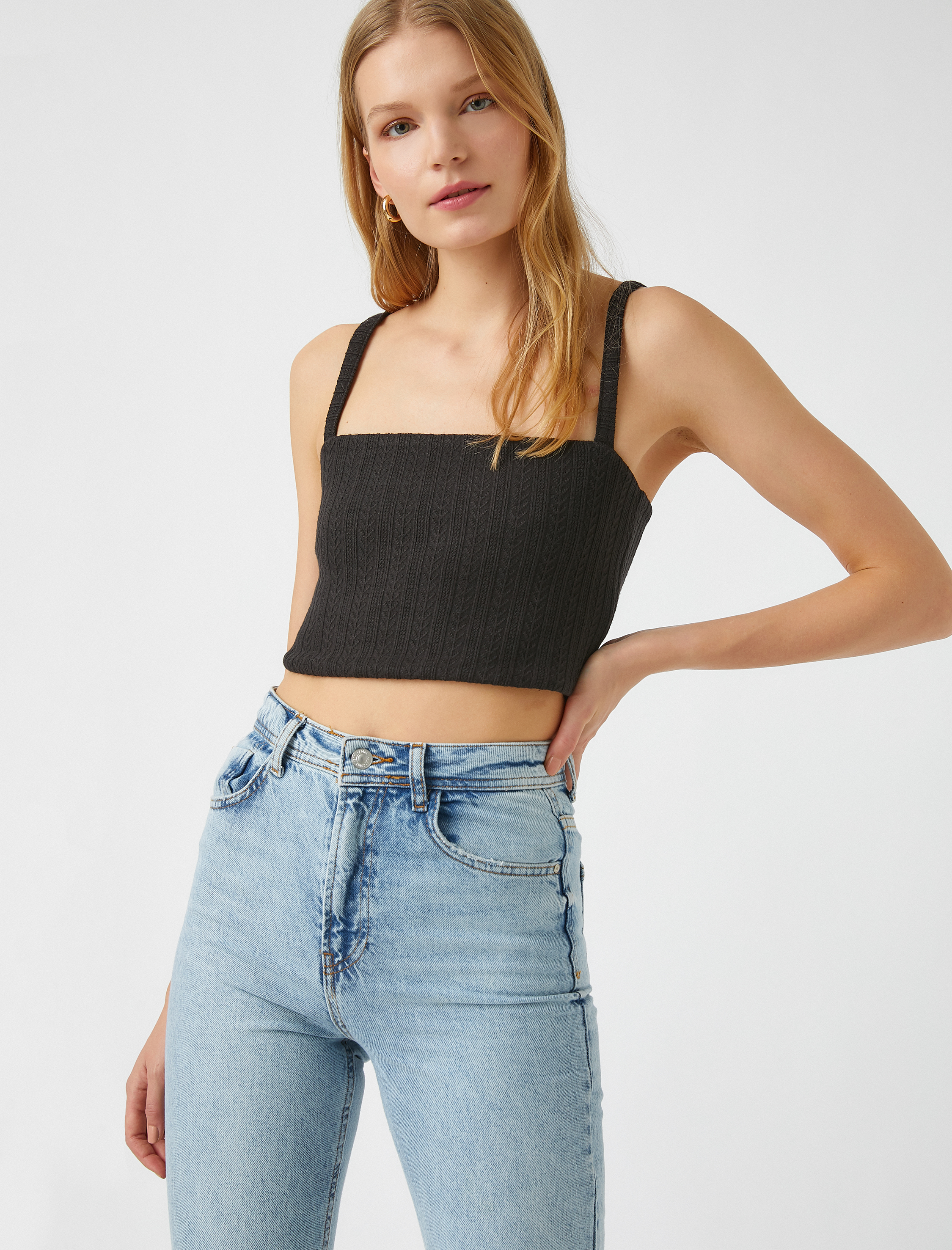   İnce Askılı Triko Atlet