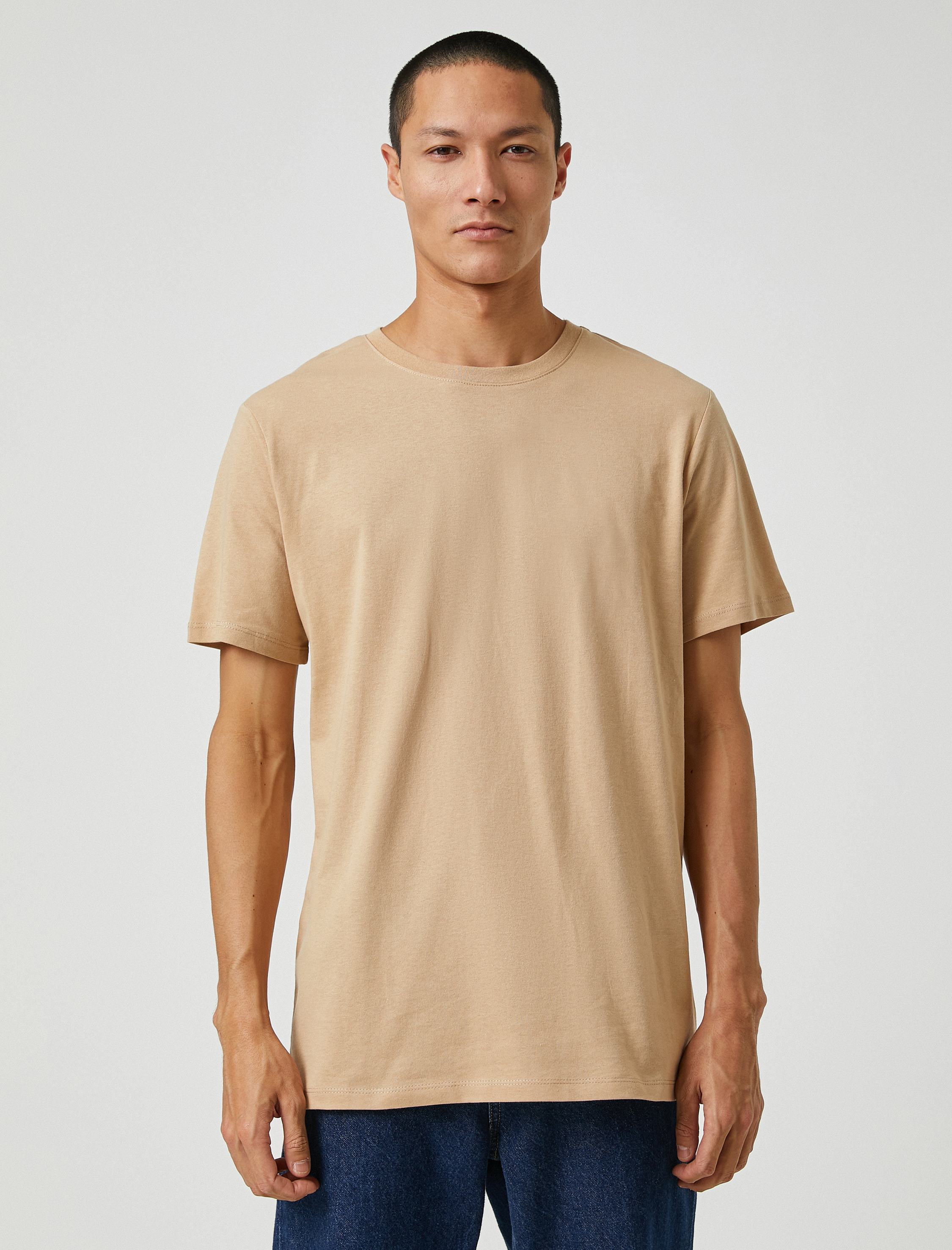 Basic Tişört Slim Fit Bisiklet Yaka Kısa Kollu Pamuklu