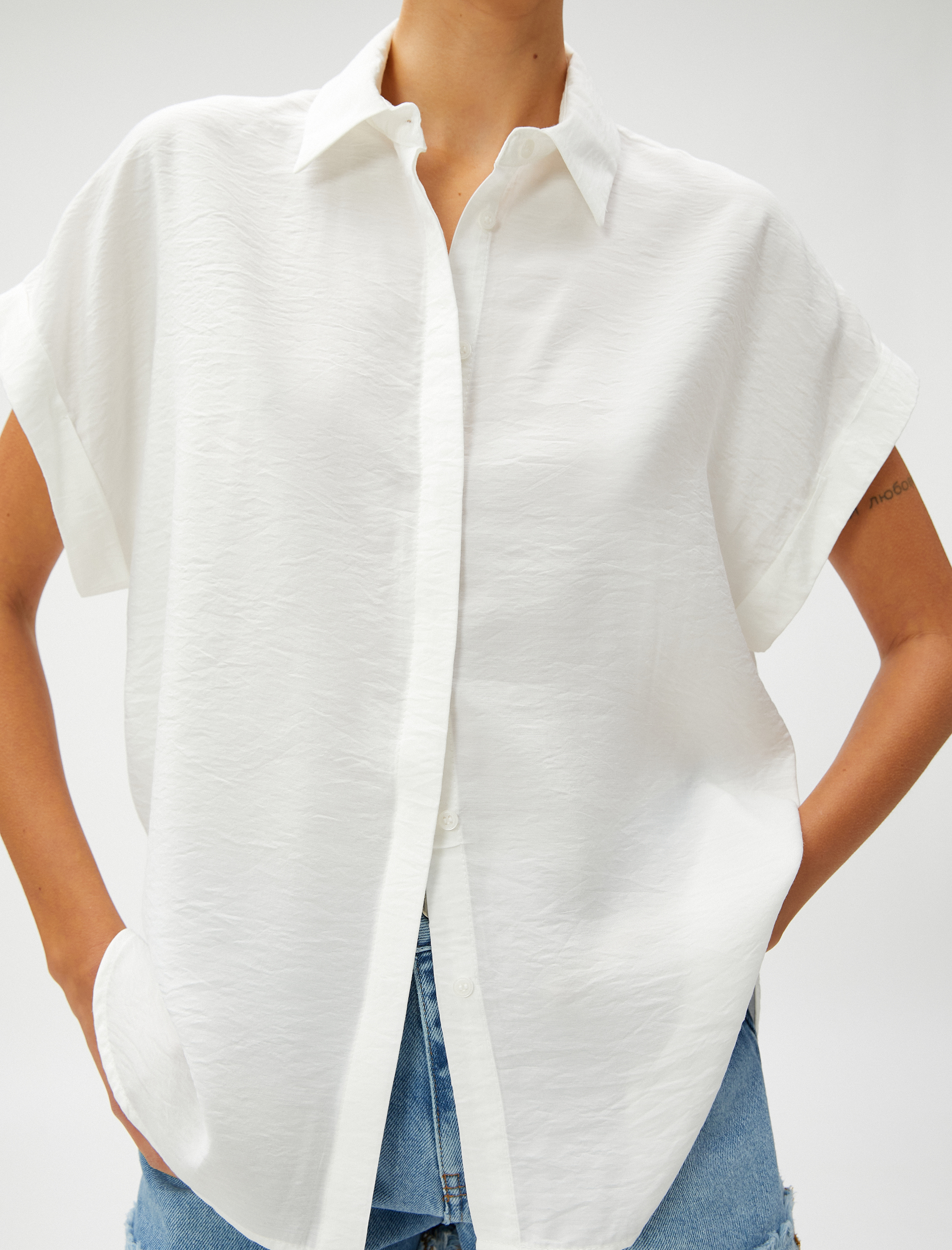   Kısa Kollu Gömlek Gizli Düğmeli