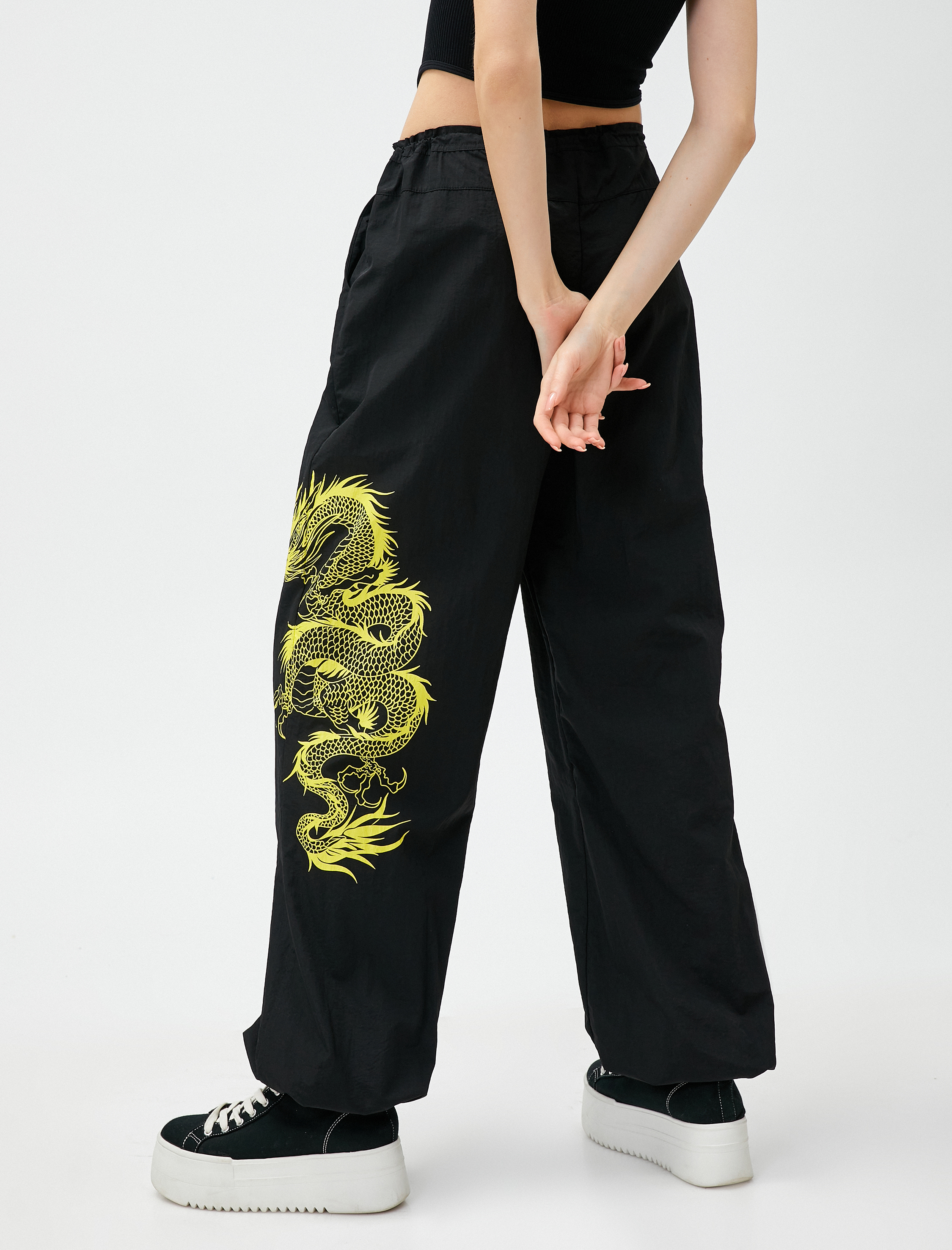 Dragon Baskılı Paraşüt Pantolon Beli ve Paçası Büzgülü