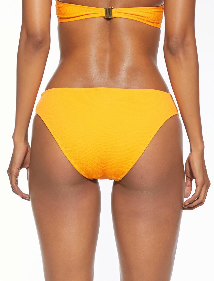   Brazilian Bikini Altı Normal Bel Pencere Detaylı