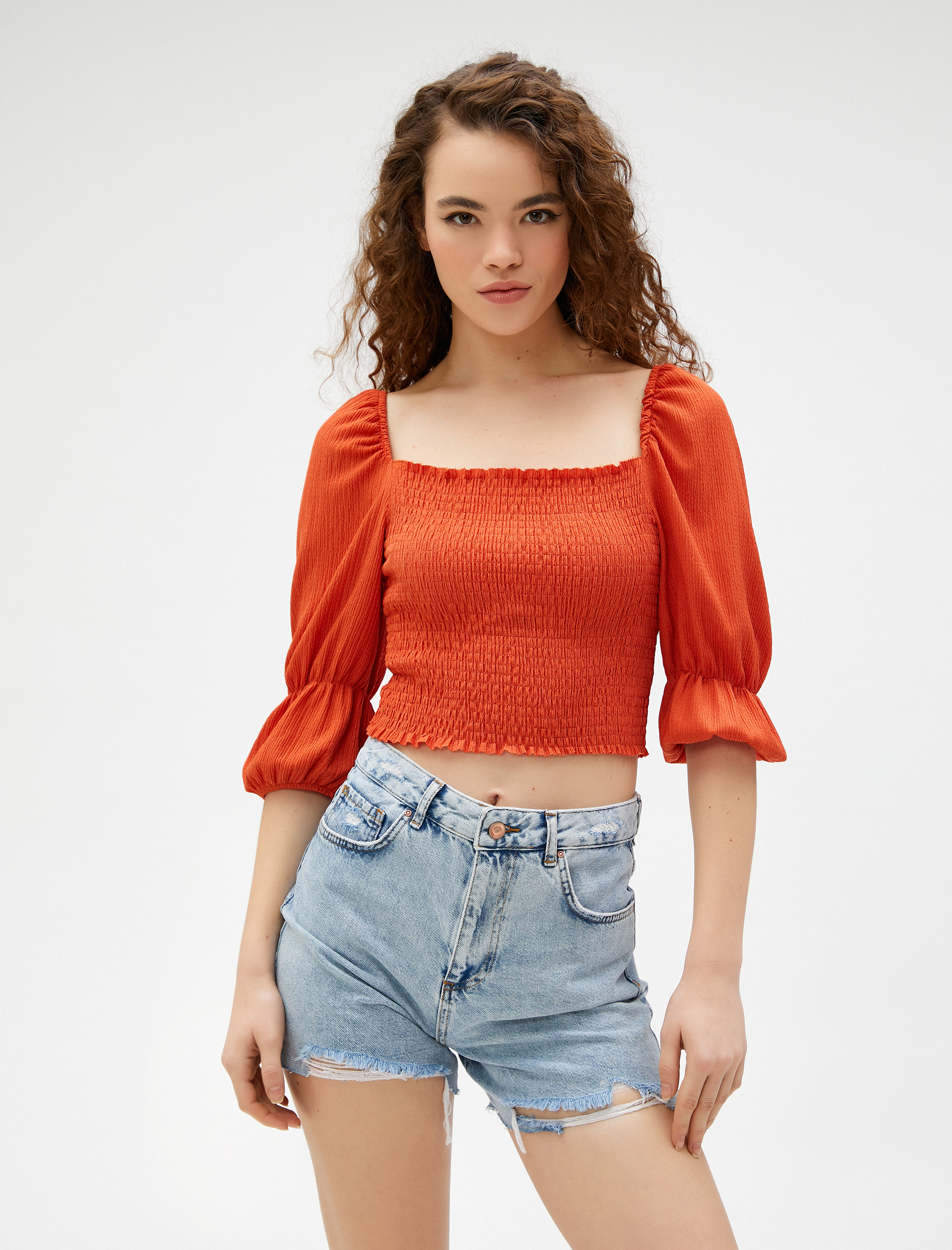   Crop Tişört Gipeli Balon Kollu Kare Yaka Bürümcük