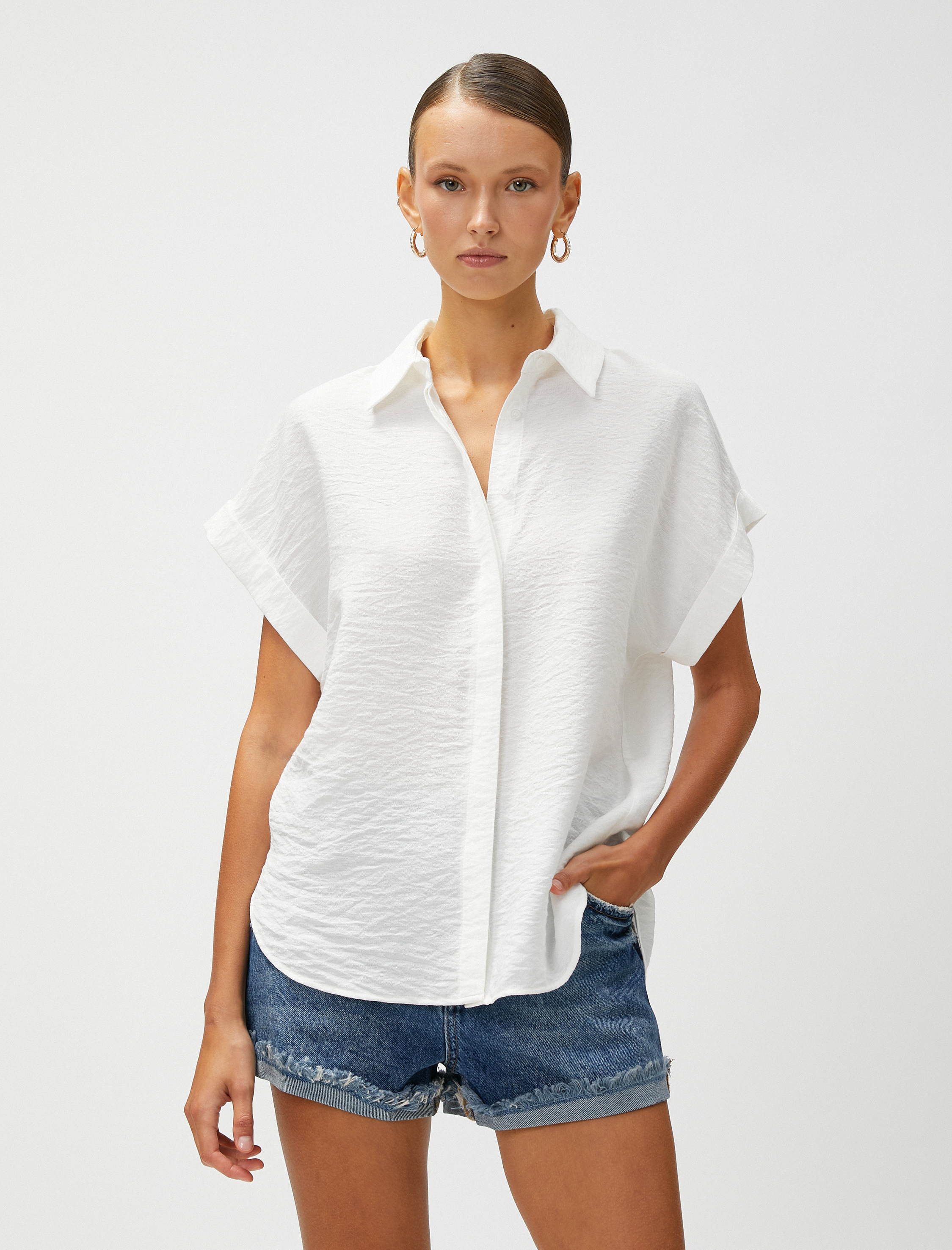   Kısa Kollu Gömlek Gizli Düğmeli