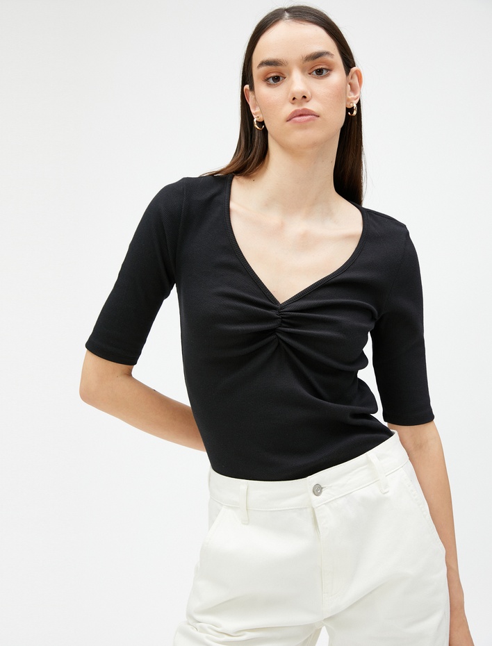  Büzgü Detaylı Tişört V Yaka Kısa Kollu