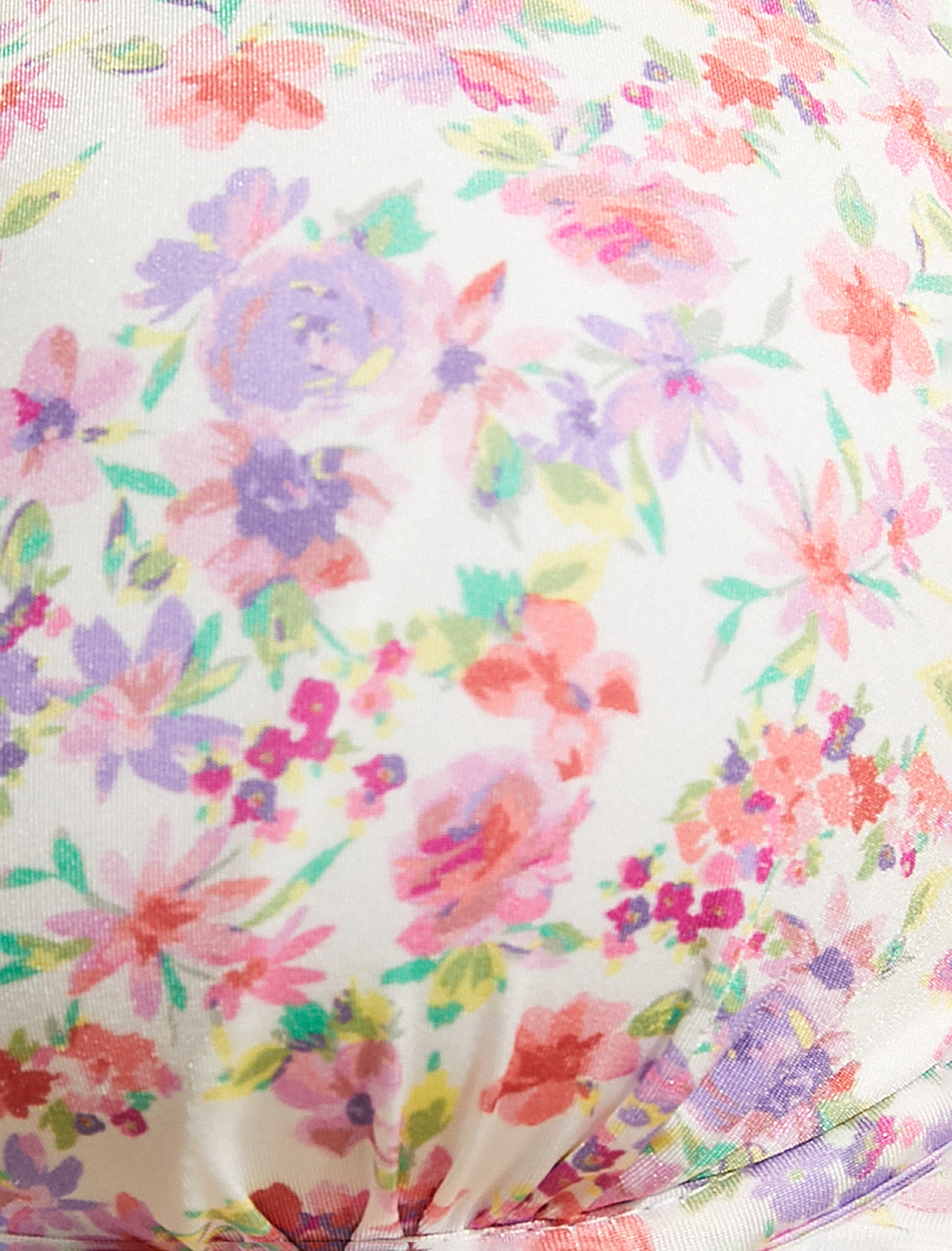 Üçgen Bikini Üstü Çiçekli Bağlama Detaylı