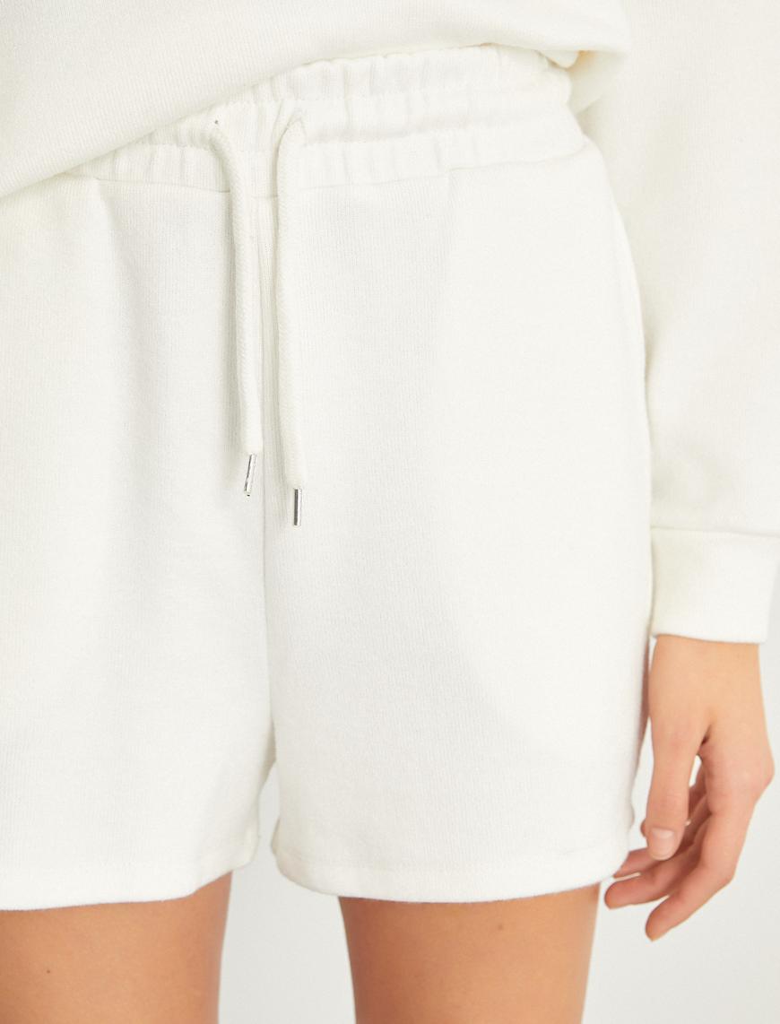   Belden Bağlamalı Şort Pijama Altı