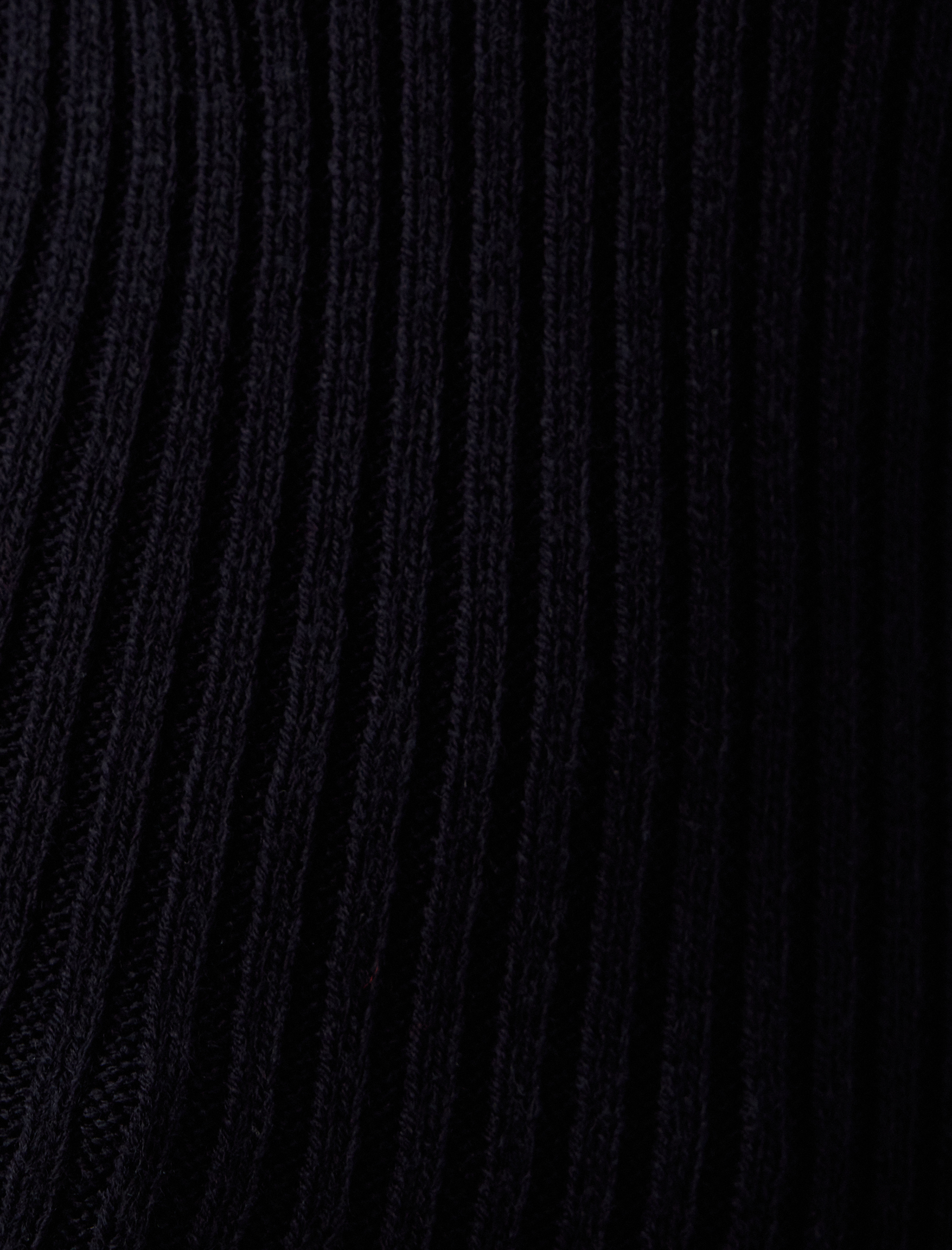   Omzu Açık Triko Kazak Uzun Kollu