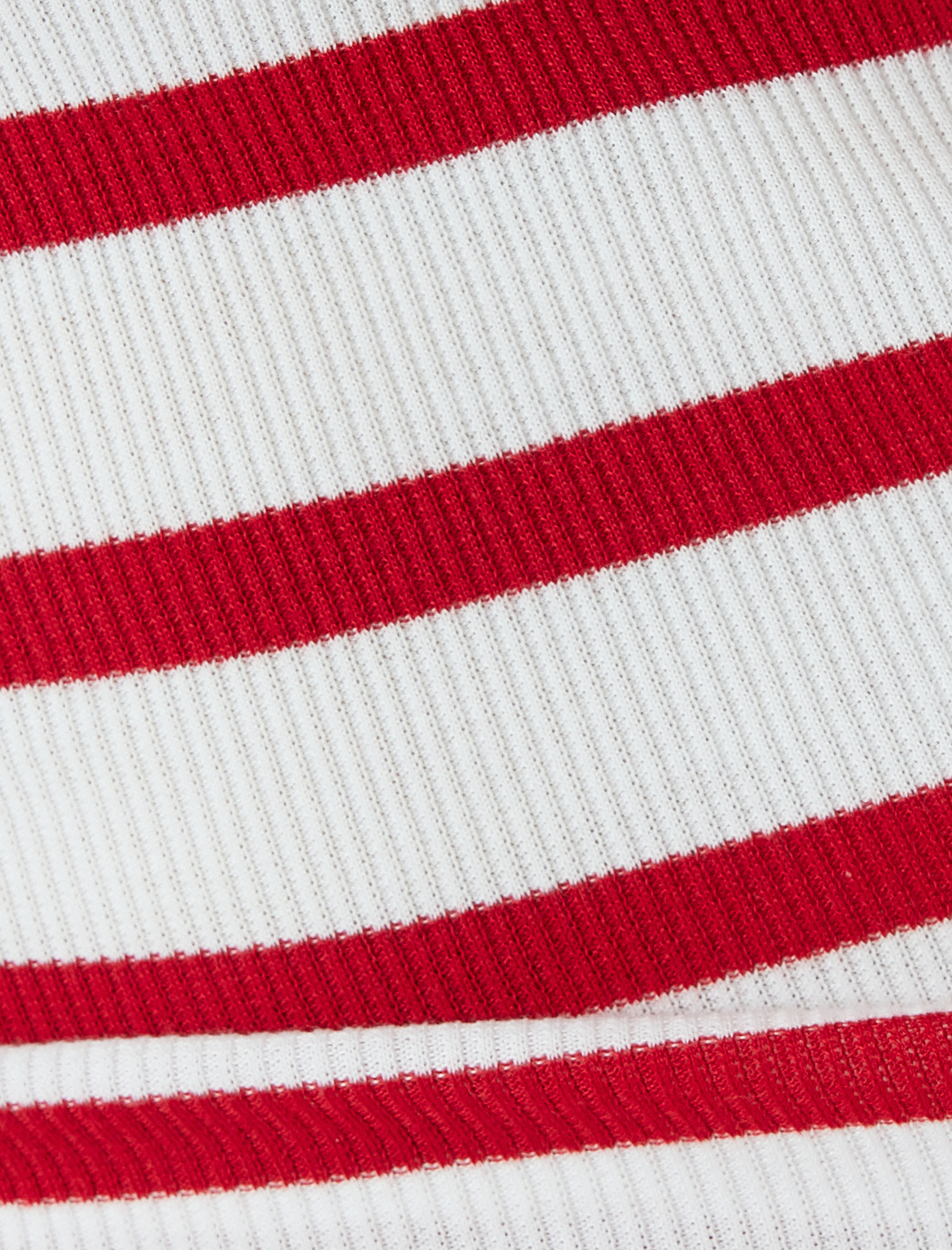 Askılı Tişört U Yaka Çıt Çıt Düğme Detaylı