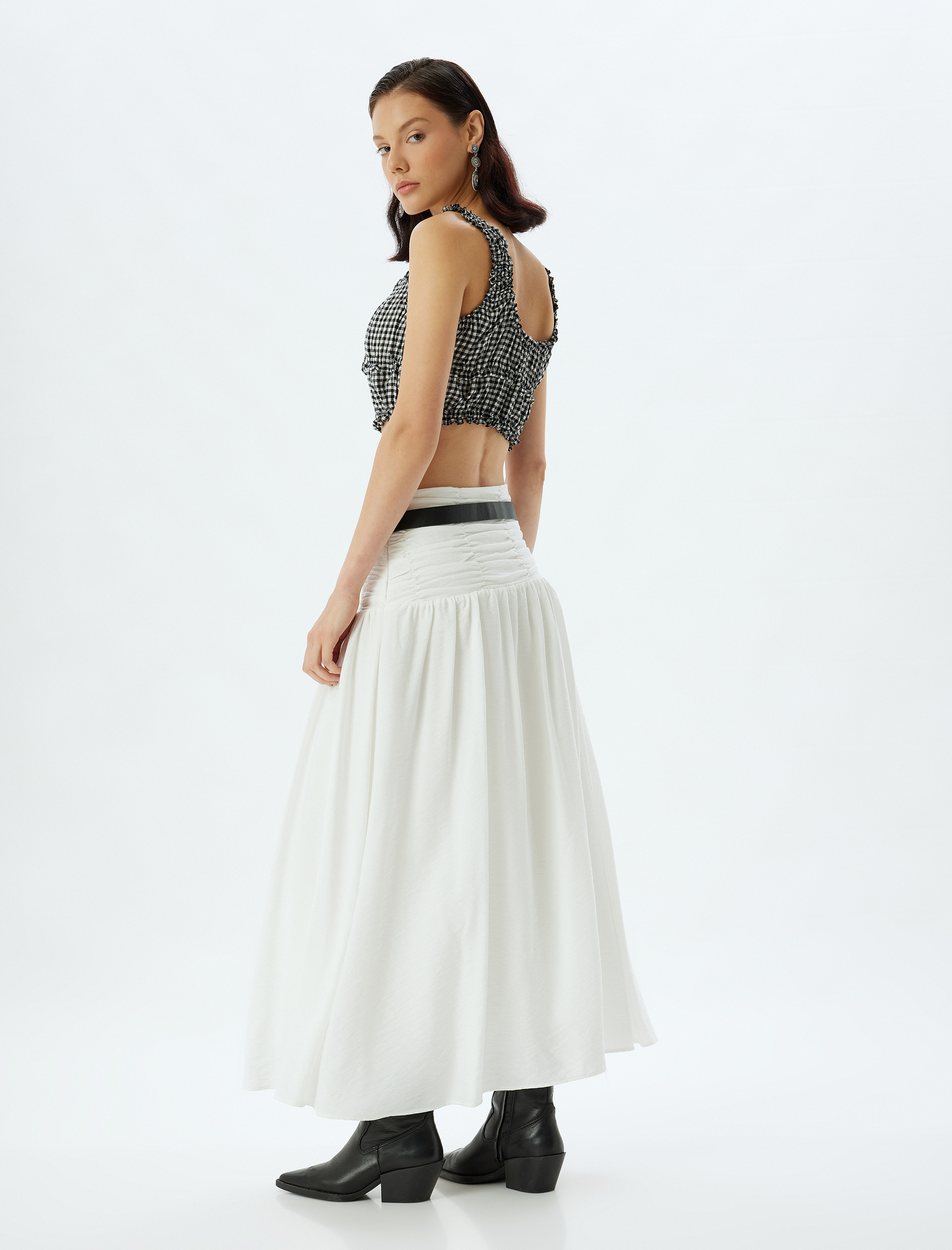   Fırfırlı Pötikareli Crop Büstiyer Kalın Askılı Fiyonk Detaylı