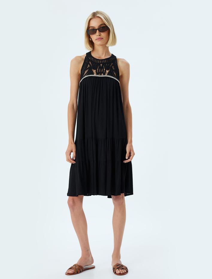  Halter Yaka Viskon Elbise Kroşe Detaylı Mini Boy Astarlı