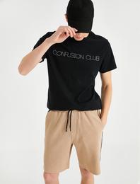 Minimal Baskılı Tişört