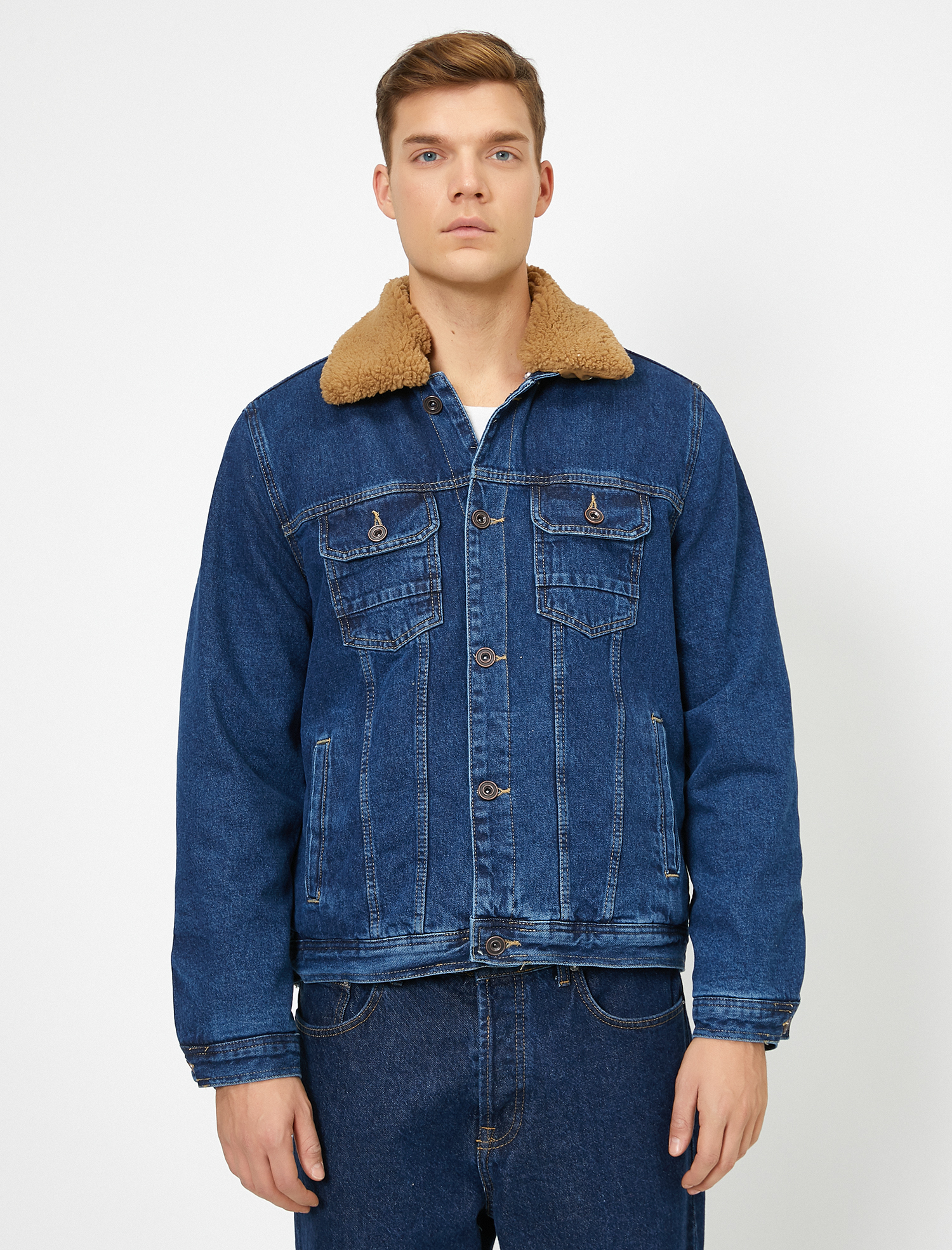   Yakası ve İçi Suni Kürklü Kolları Kapitoneli Jean Ceket