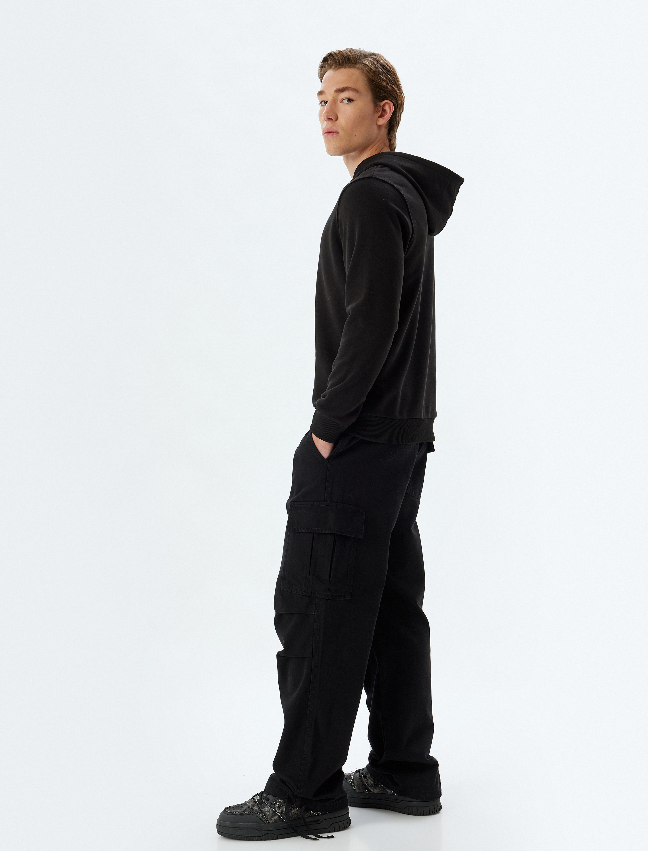Basic Kapşonlu Pamuklu Uzun Kollu Hoodie