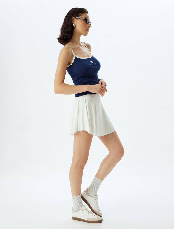  Tenis Eteği Şortlu Kloş Rahat Kalıp