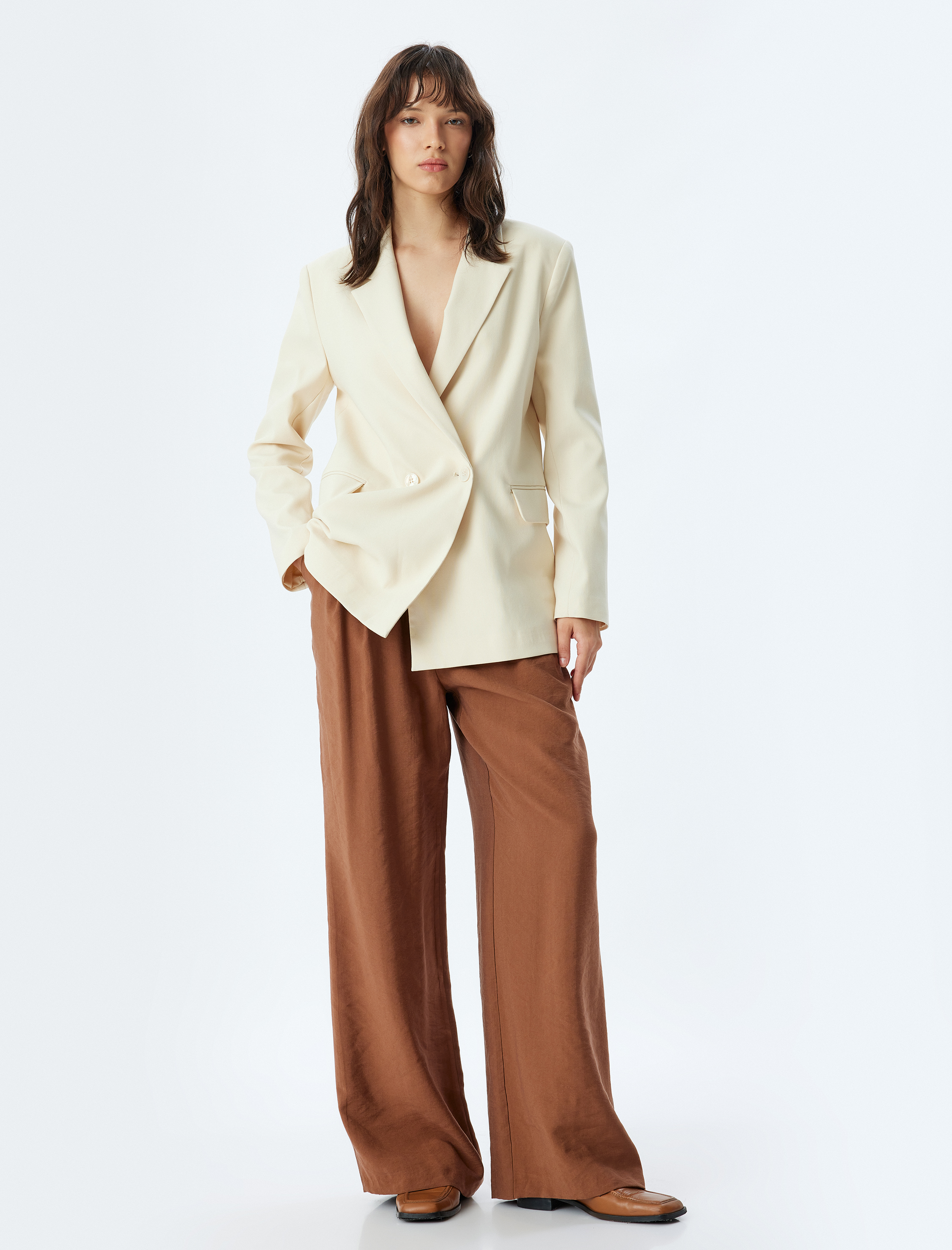   Bol Düz Paça Cepli Pile Detaylı Modal Pantolon