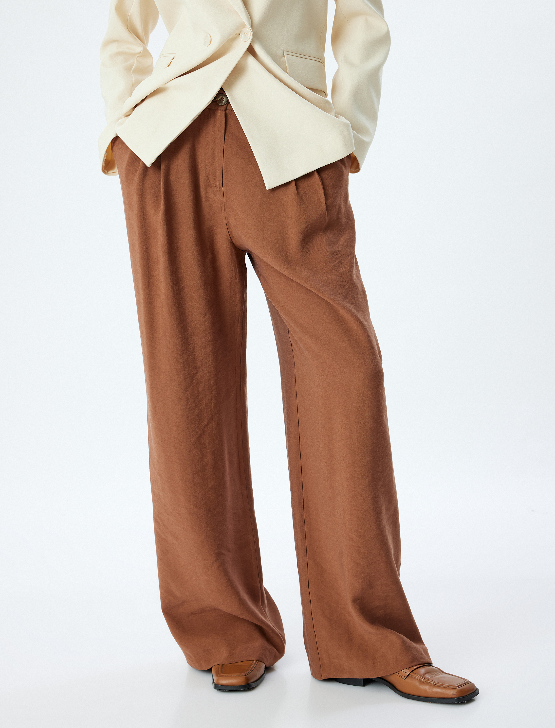   Bol Düz Paça Cepli Pile Detaylı Modal Pantolon