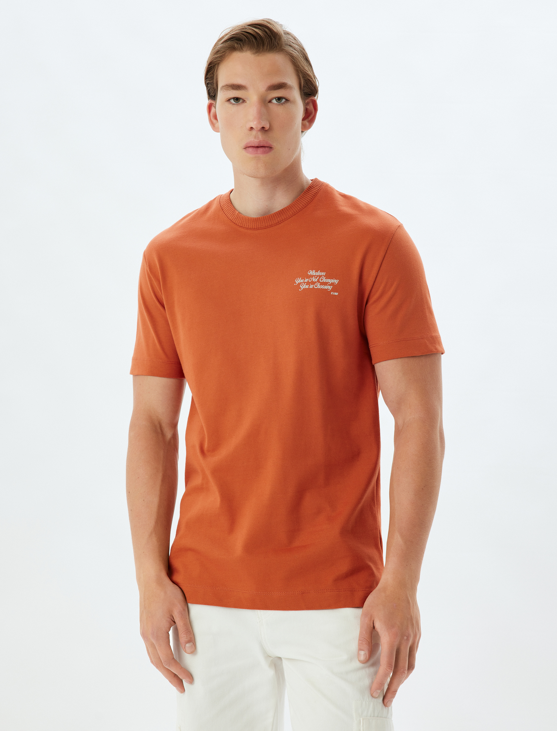   Bisiklet Yaka Arkası Baskılı Pamuklu Kısa Kollu Tişört