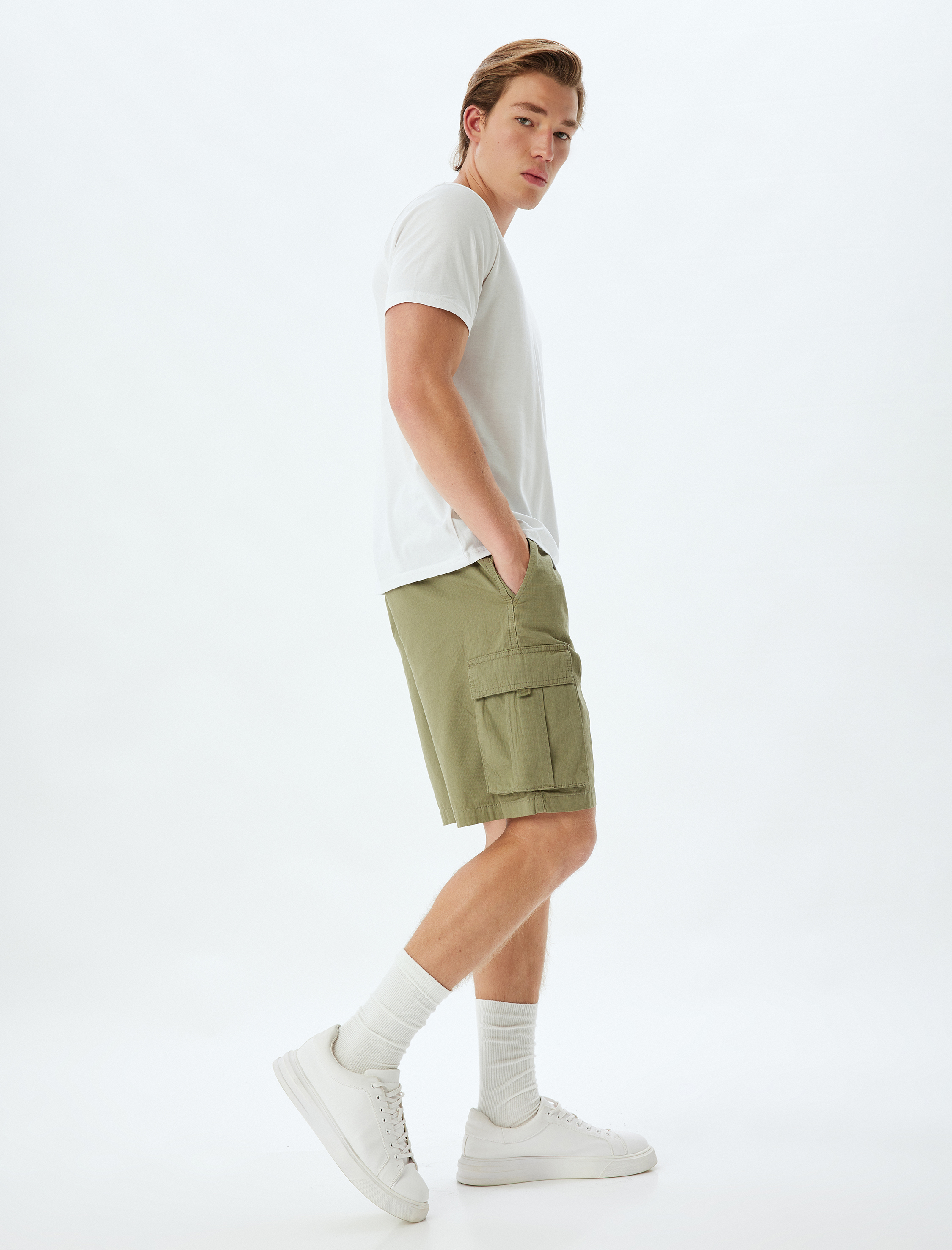   Bermuda Şort Cep Detaylı Pamuklu