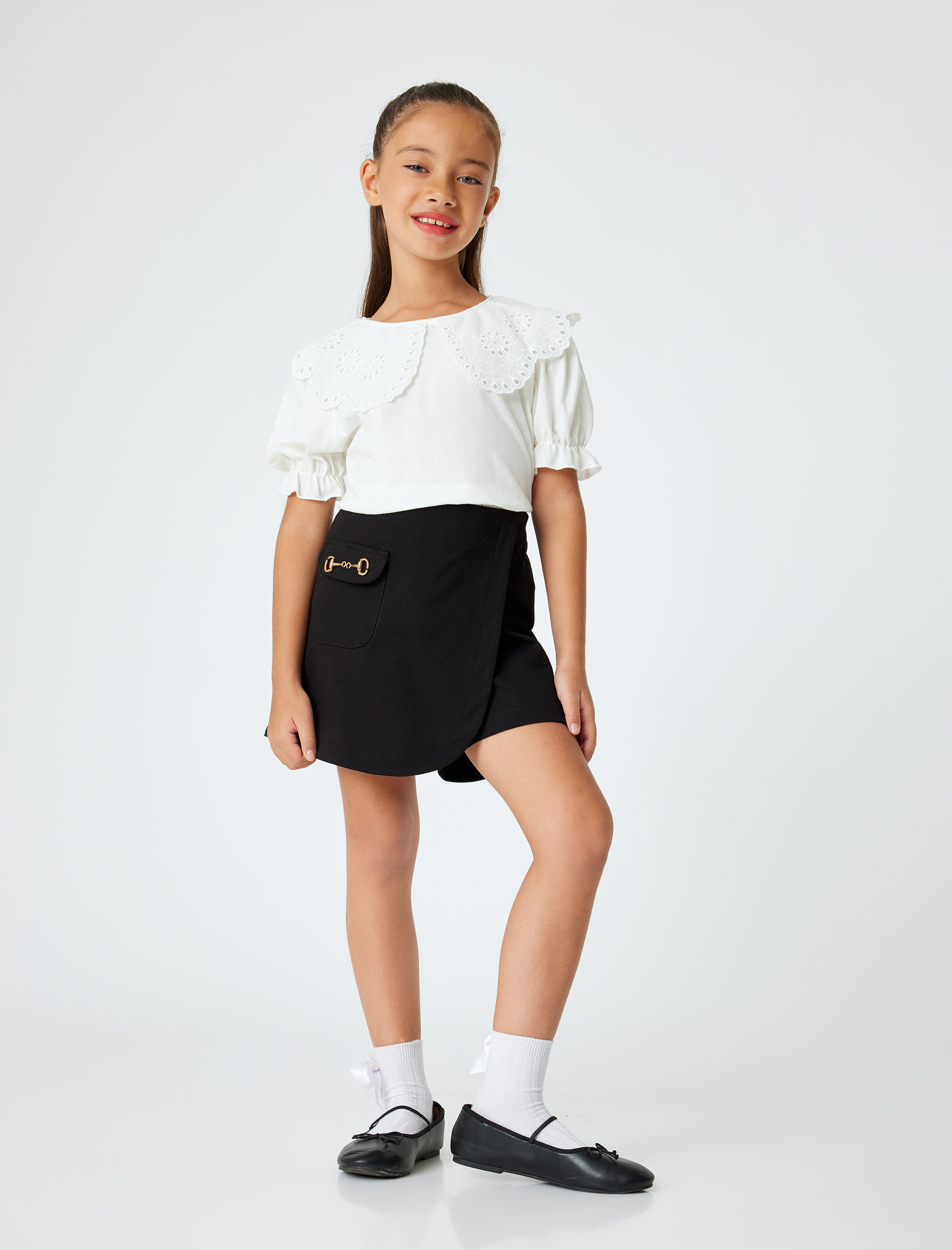  Kız Çocuk Fırfır Detaylı Kısa Kollu Pamuklu Bebe Yaka Okul Bluz