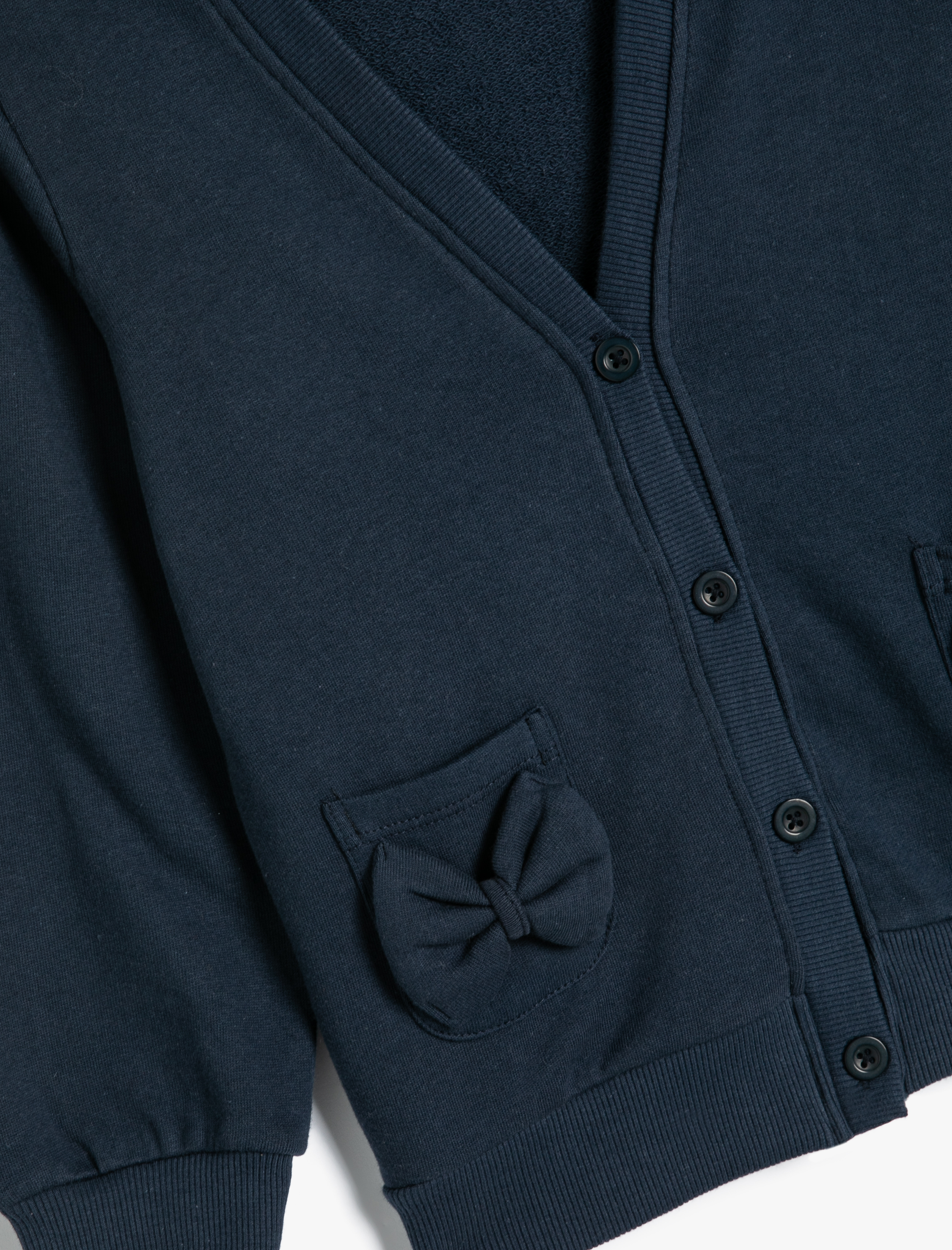  Kız Çocuk Düğme Kapamalı Yaka Fiyonk Detaylı Cepli Pamuklu Sweatshirt