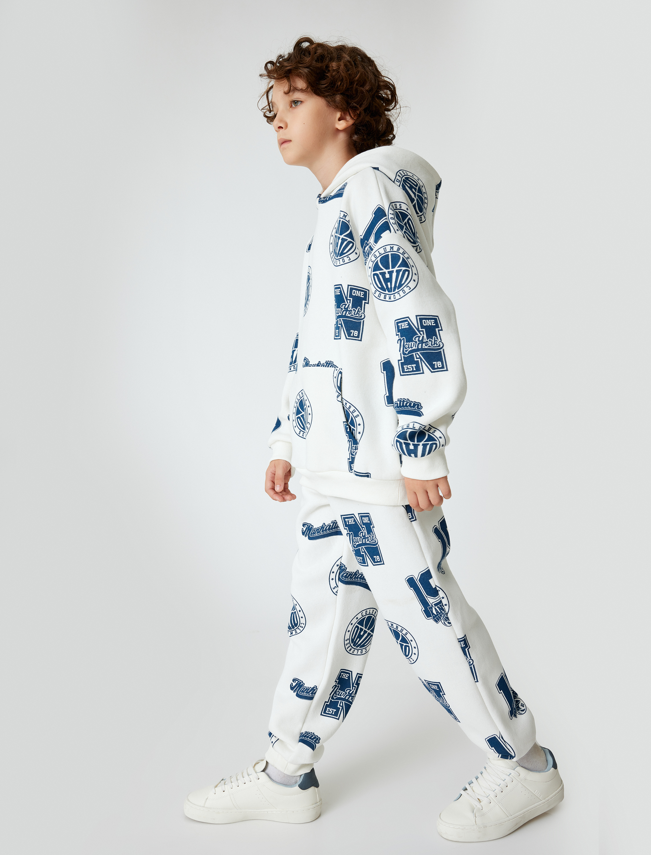  Erkek Çocuk Baskı Detaylı Şardonlu Jogger Eşofman Altı