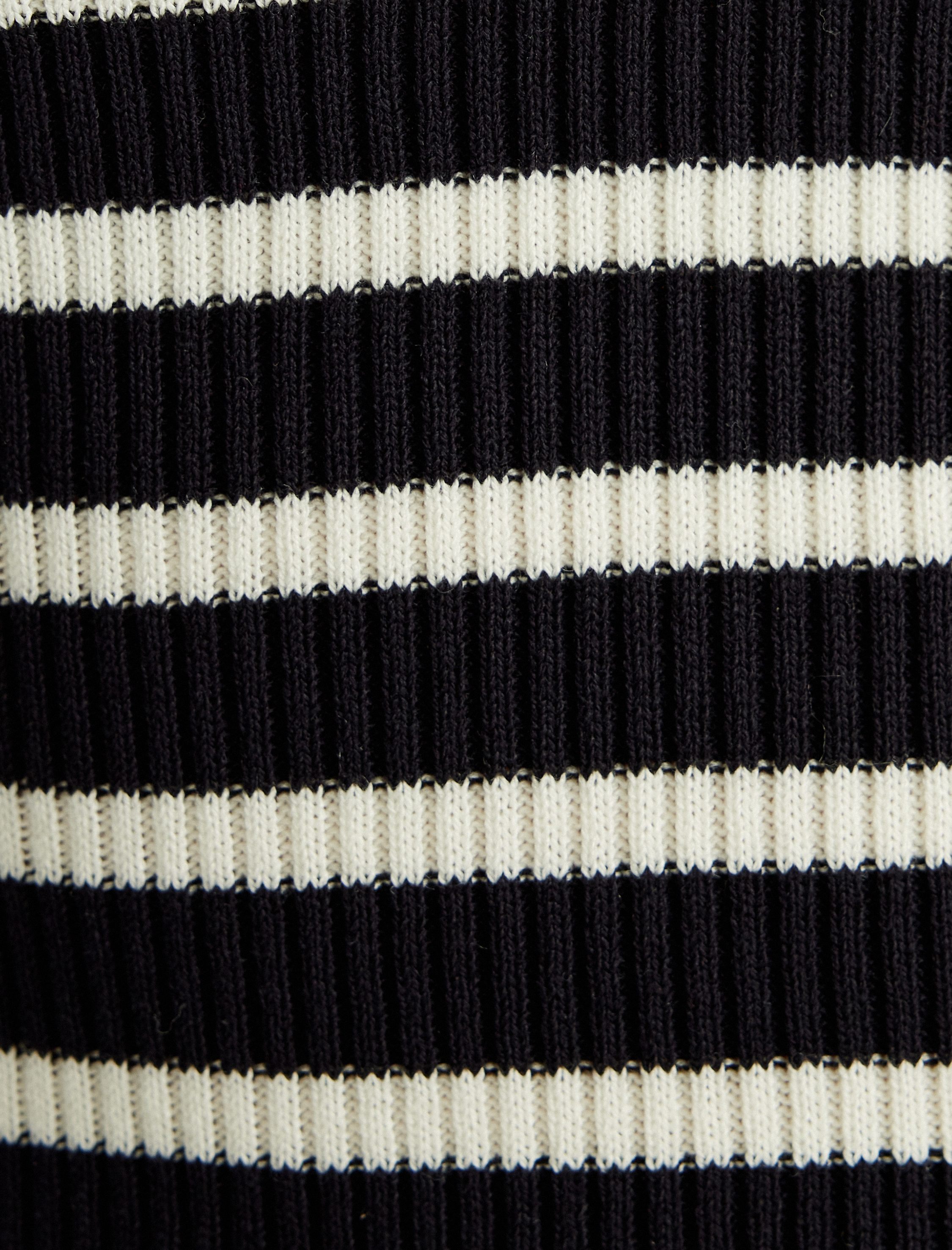   Çizgili Fitilli Triko Kolsuz Polo Yaka Kazak