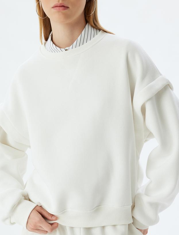 Basic Oversize Sweatshirt Uzun Kollu Bisiklet Yaka Dikiş Detaylı_4