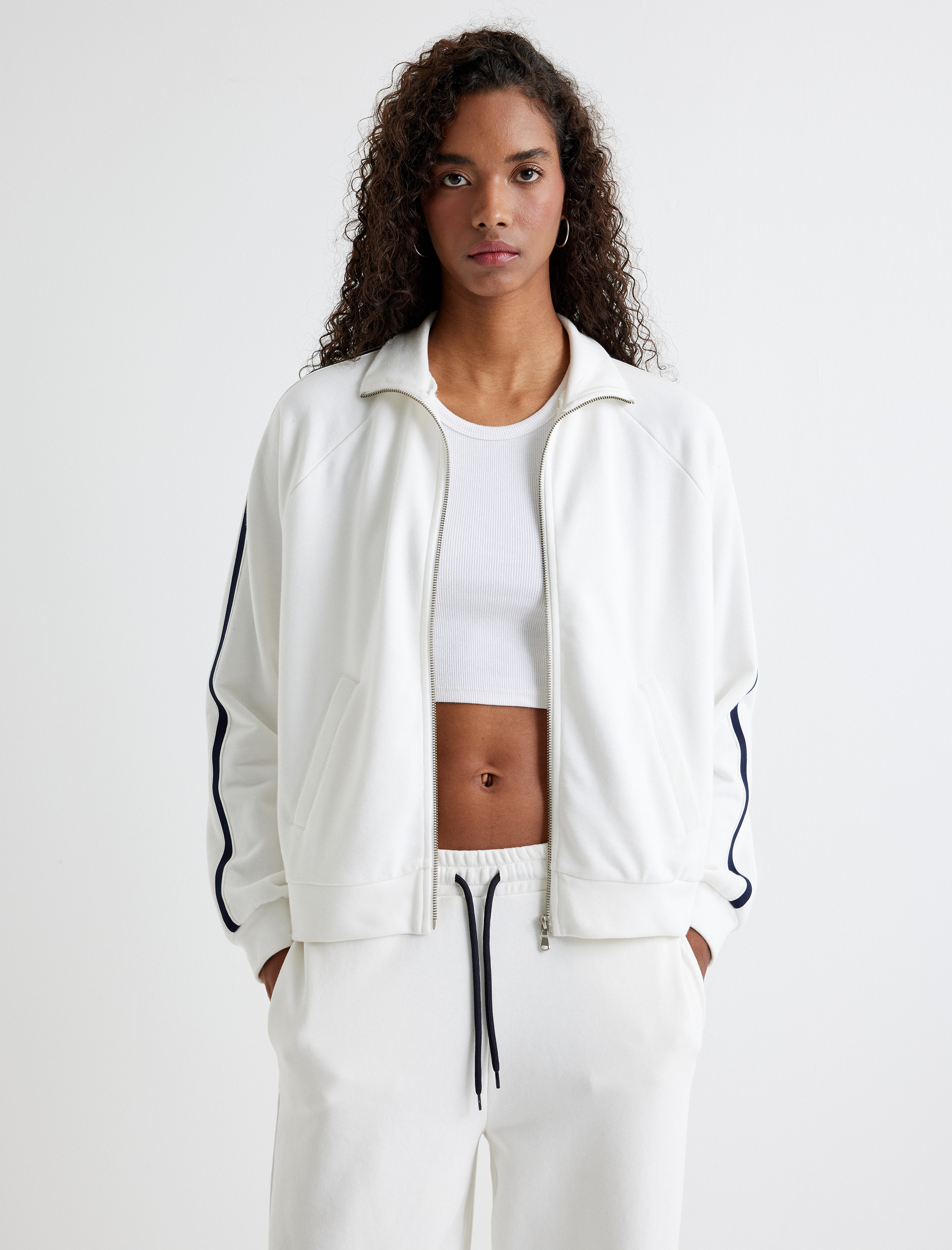   Fermuarlı Sweatshirt Şerit Detaylı Cepli Dik Yaka