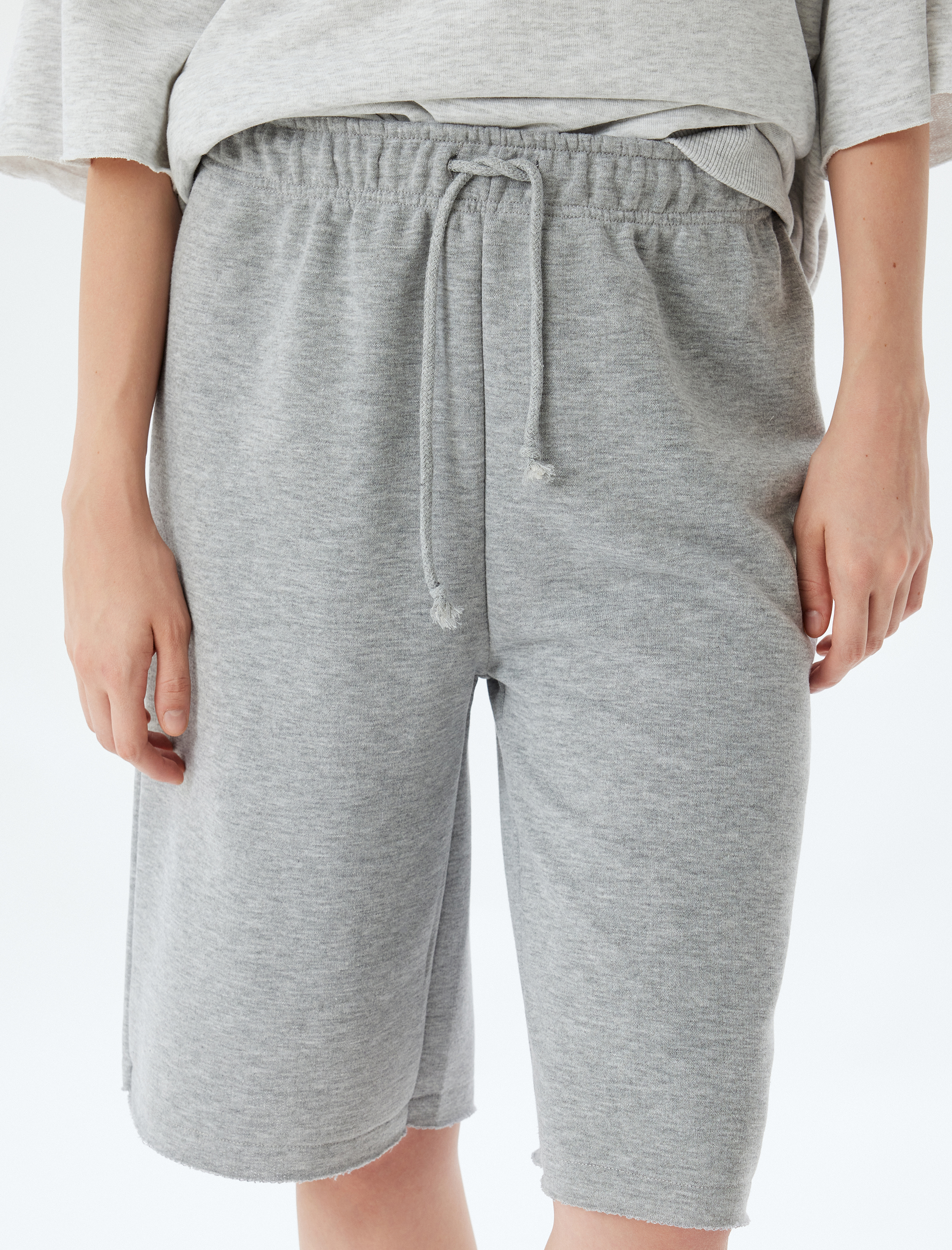   Oversize Bermuda Bağcıklı Yüksek Bel Şort