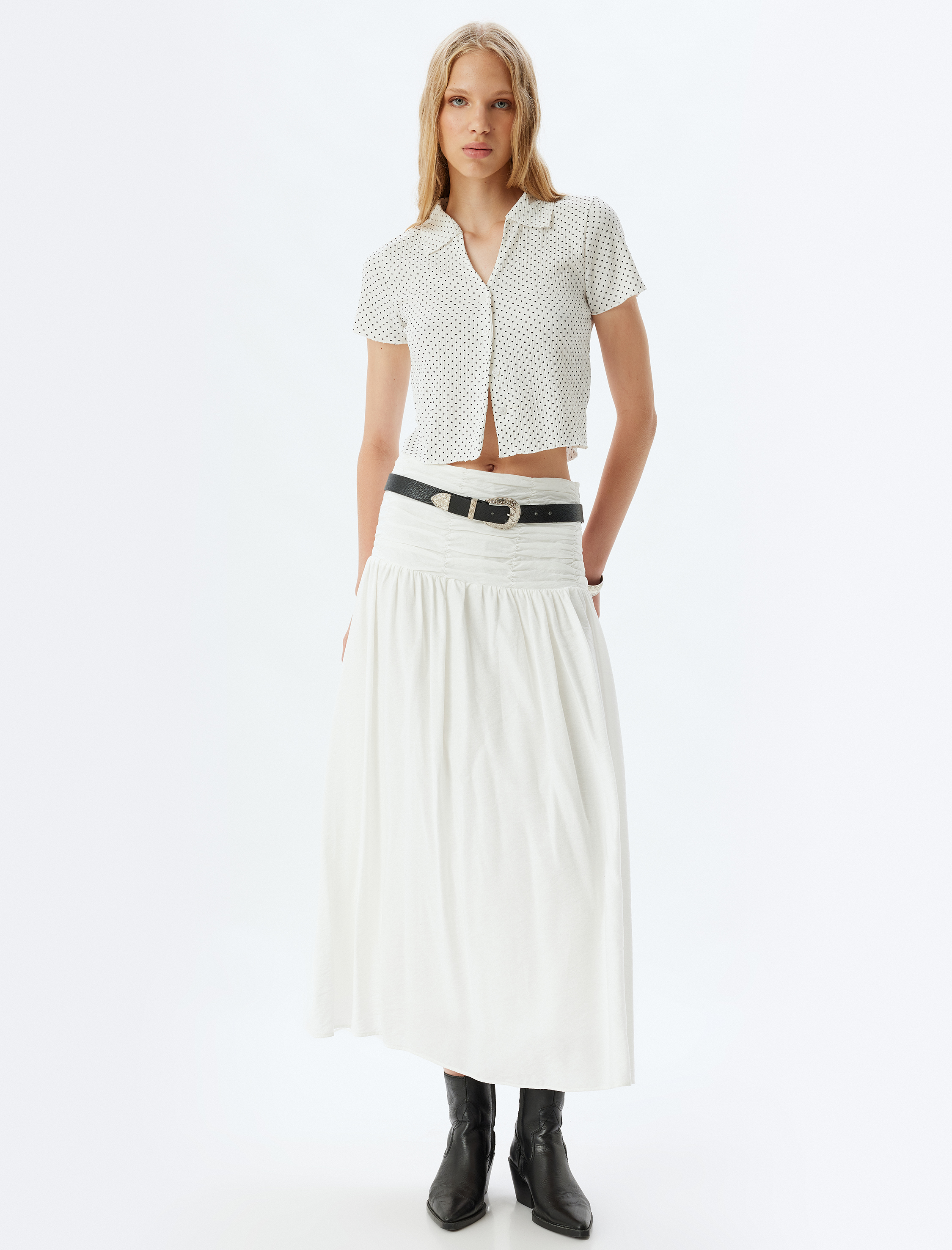   Crop Tişört Puantiyeli Gömlek Yaka Düğmeli Kısa Kollu Bürümcük