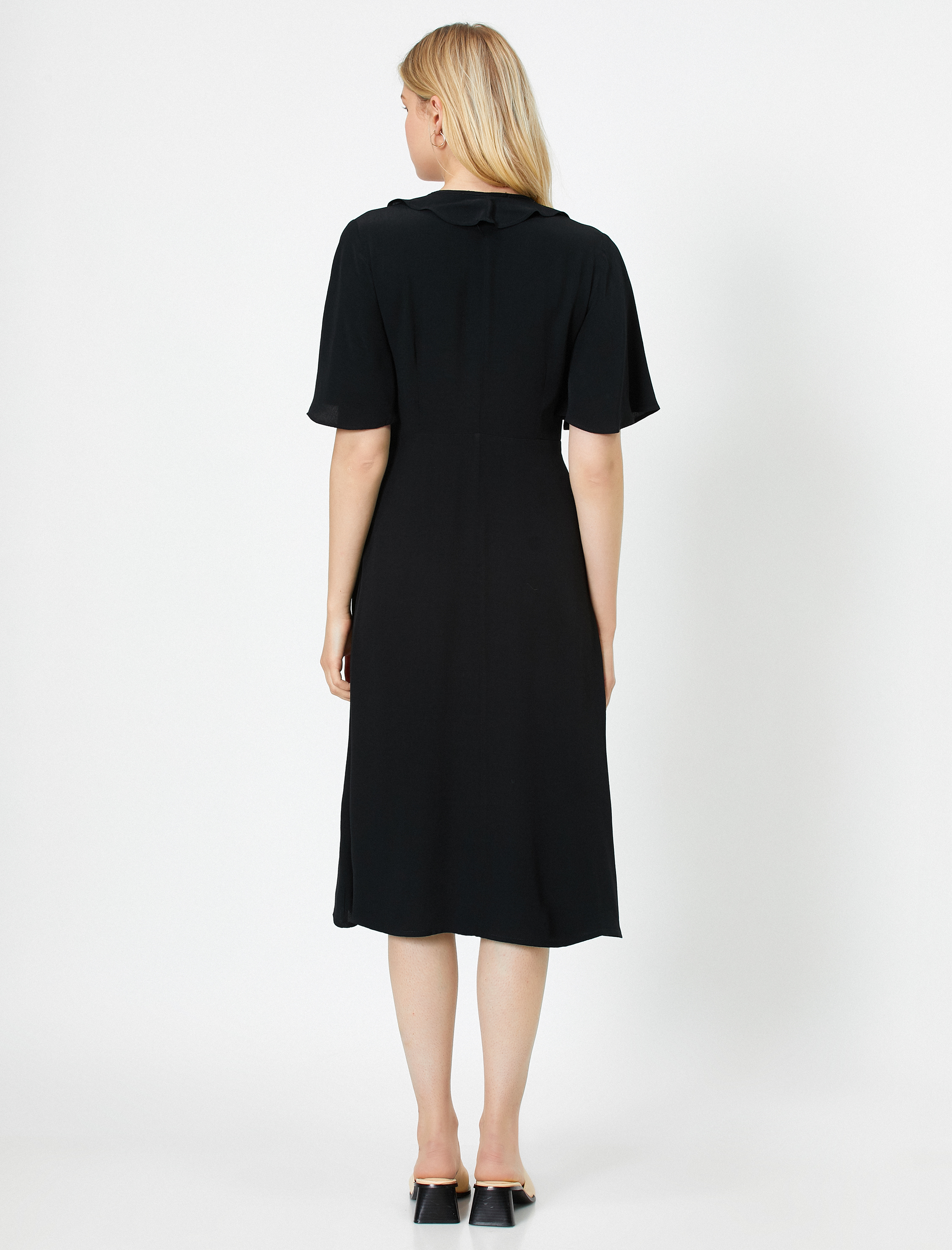 Volan Detaylı Anvelop Elbise