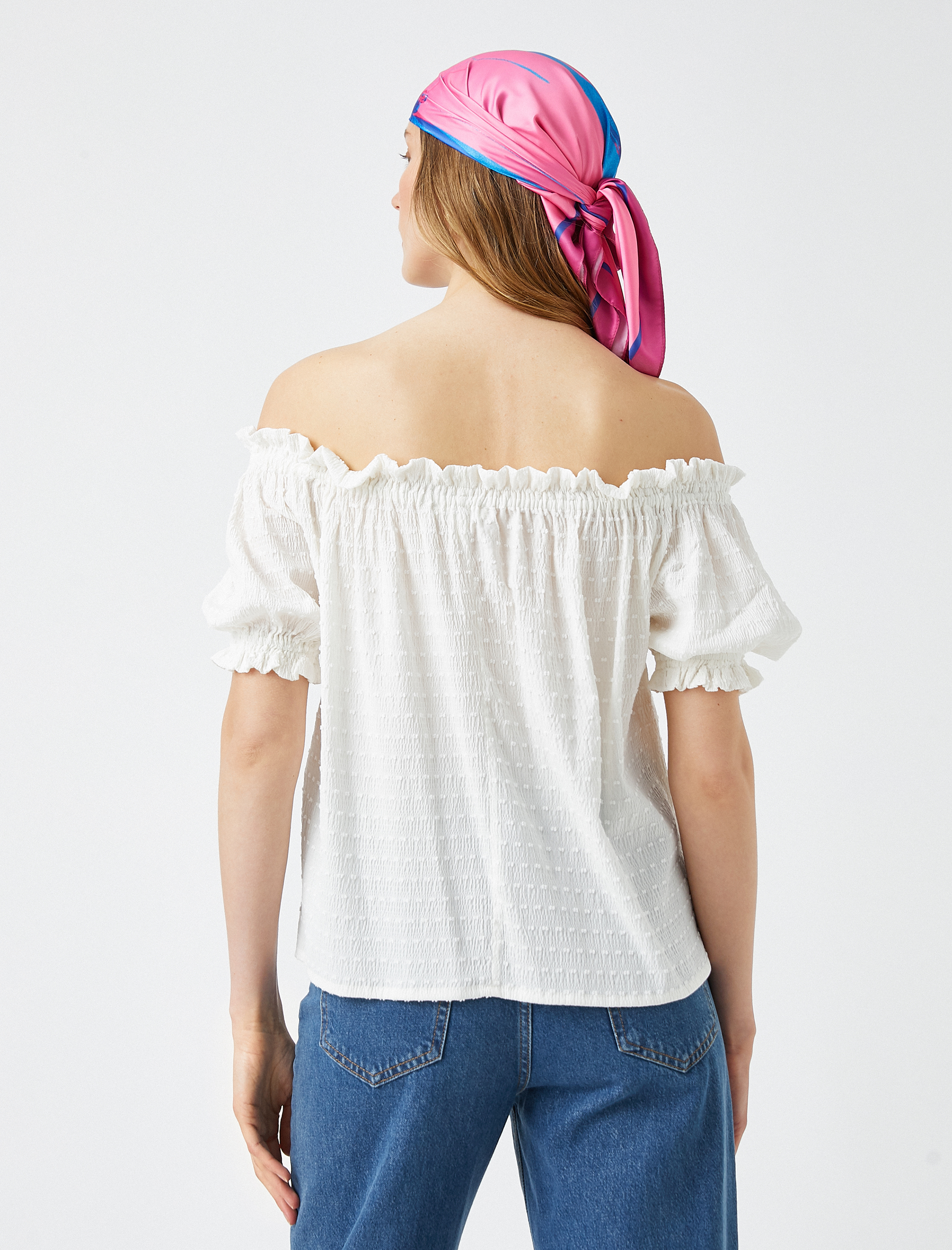   Omzu Açık Bluz Kısa Balon Kollu