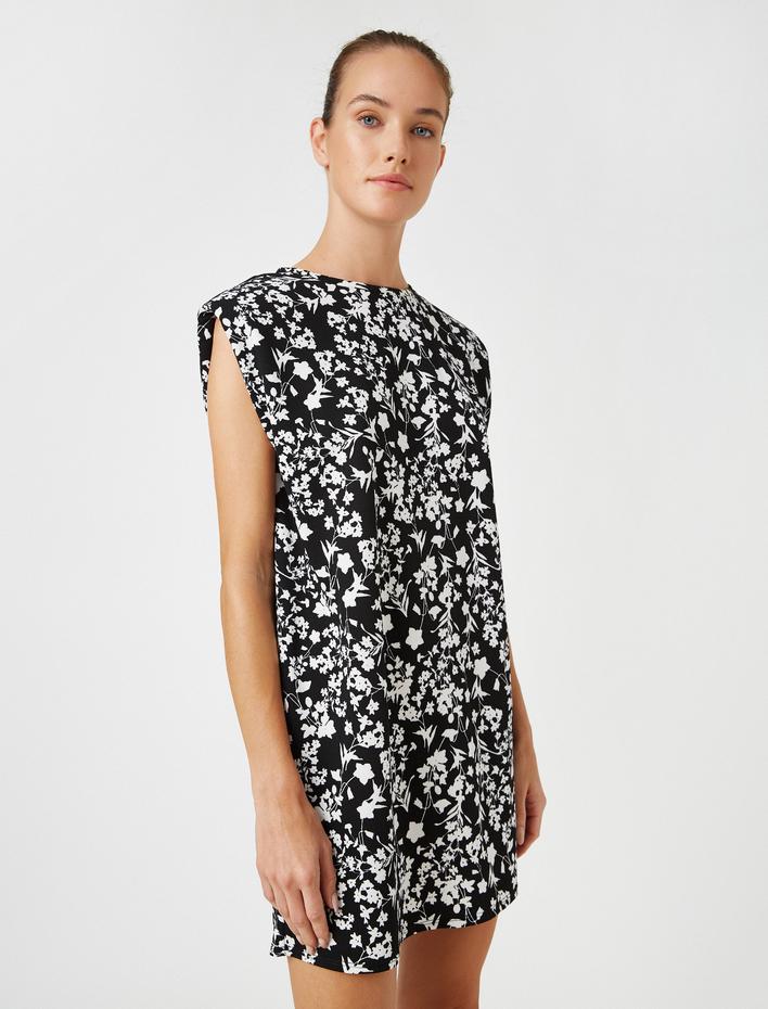  Vatkalı Çiçekli Kolsuz Kısa Elbise