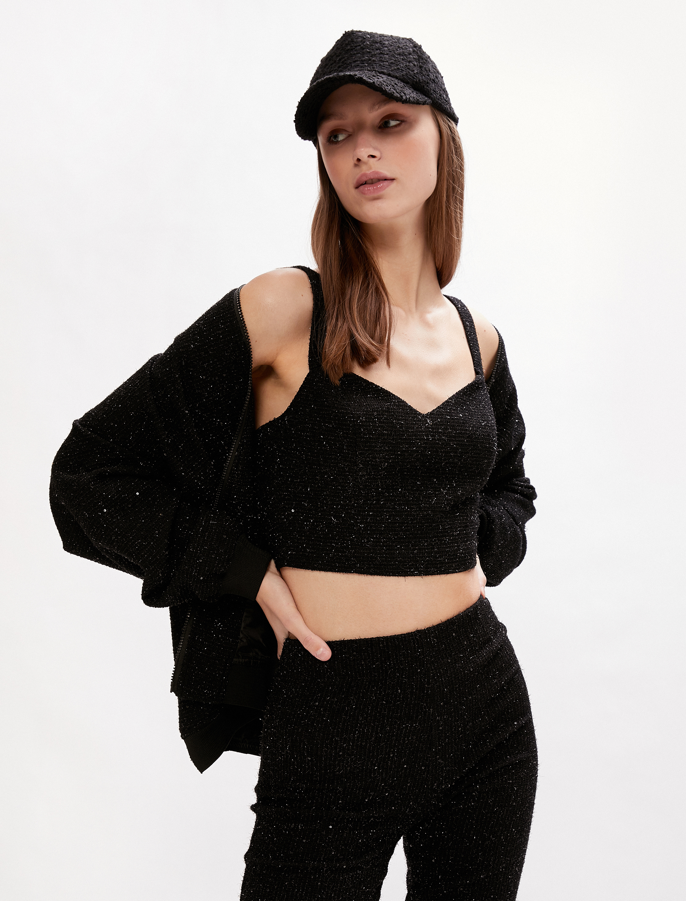   Pırıltılı Büstiyer Kalp Yaka