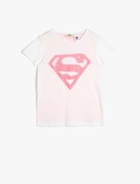 Supergirl Lisanslı Simli Baskılı Pamuklu Arkası Pelerinli Tişört