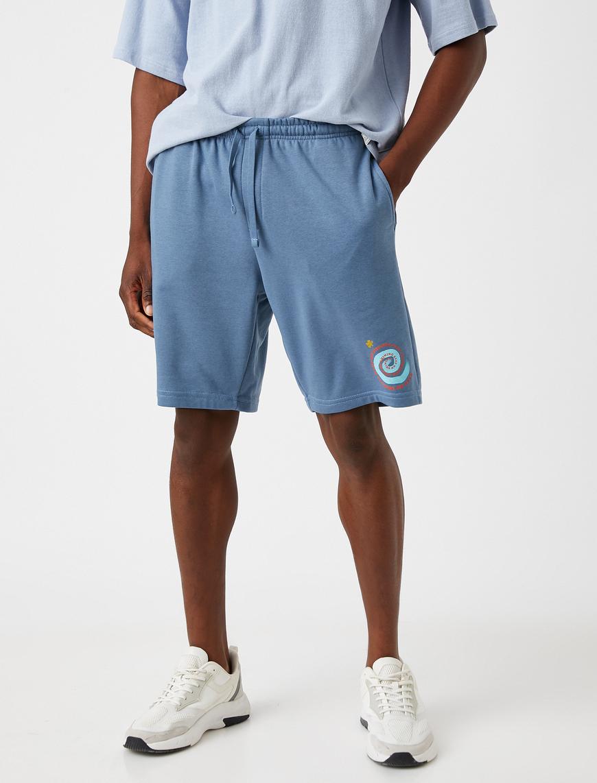   Slim Fit Baskılı Şort