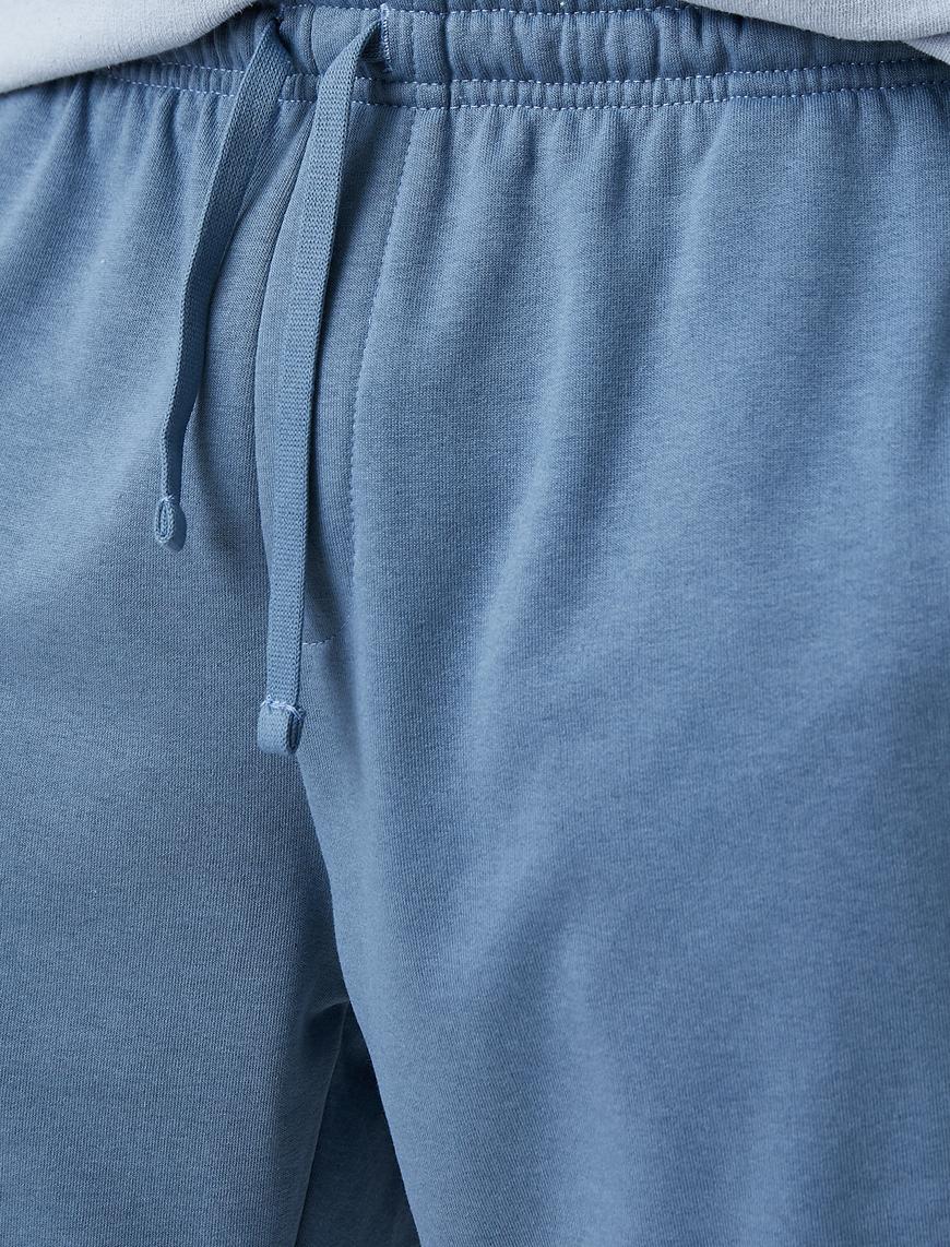   Slim Fit Baskılı Şort