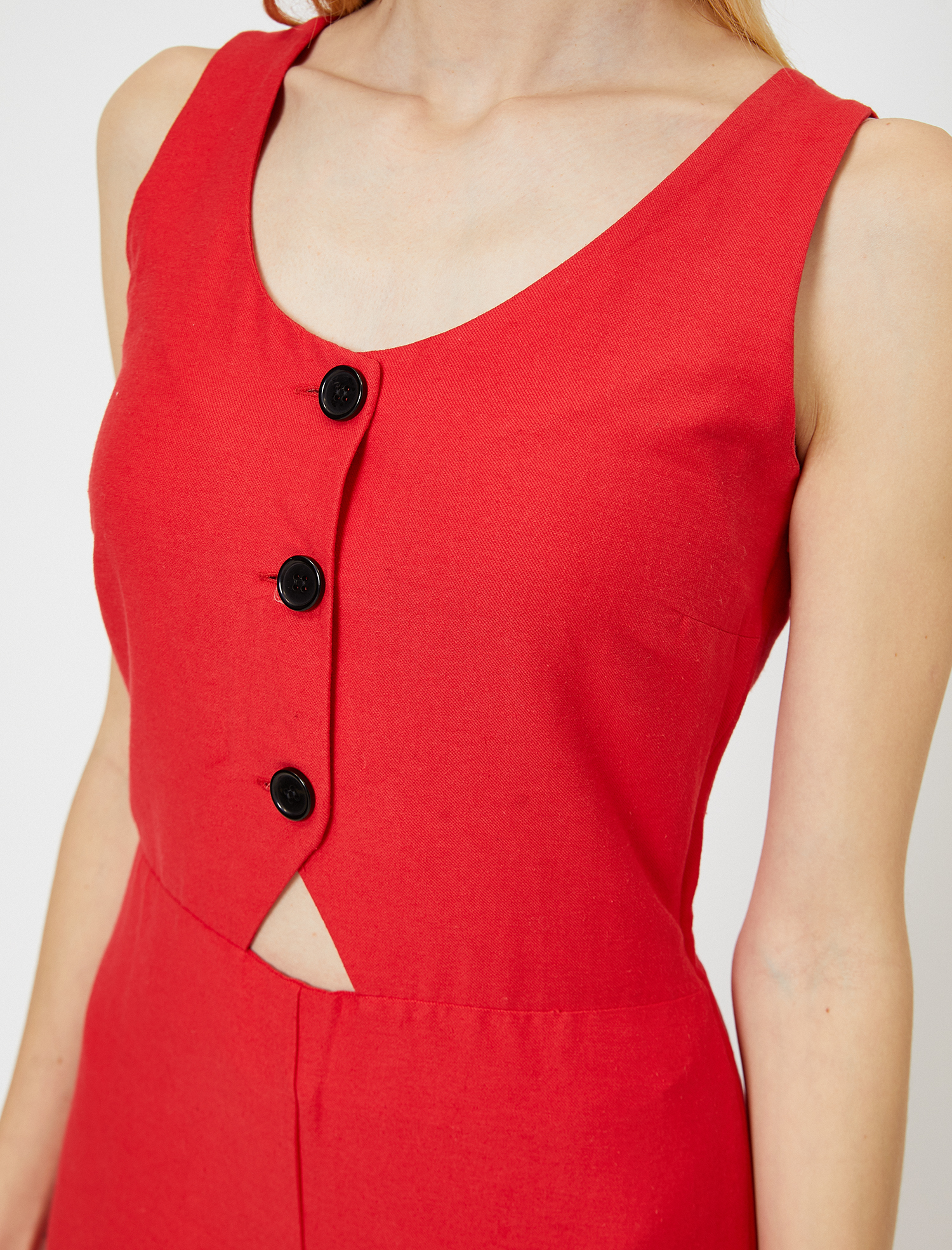   Düğme Detaylı Tulum