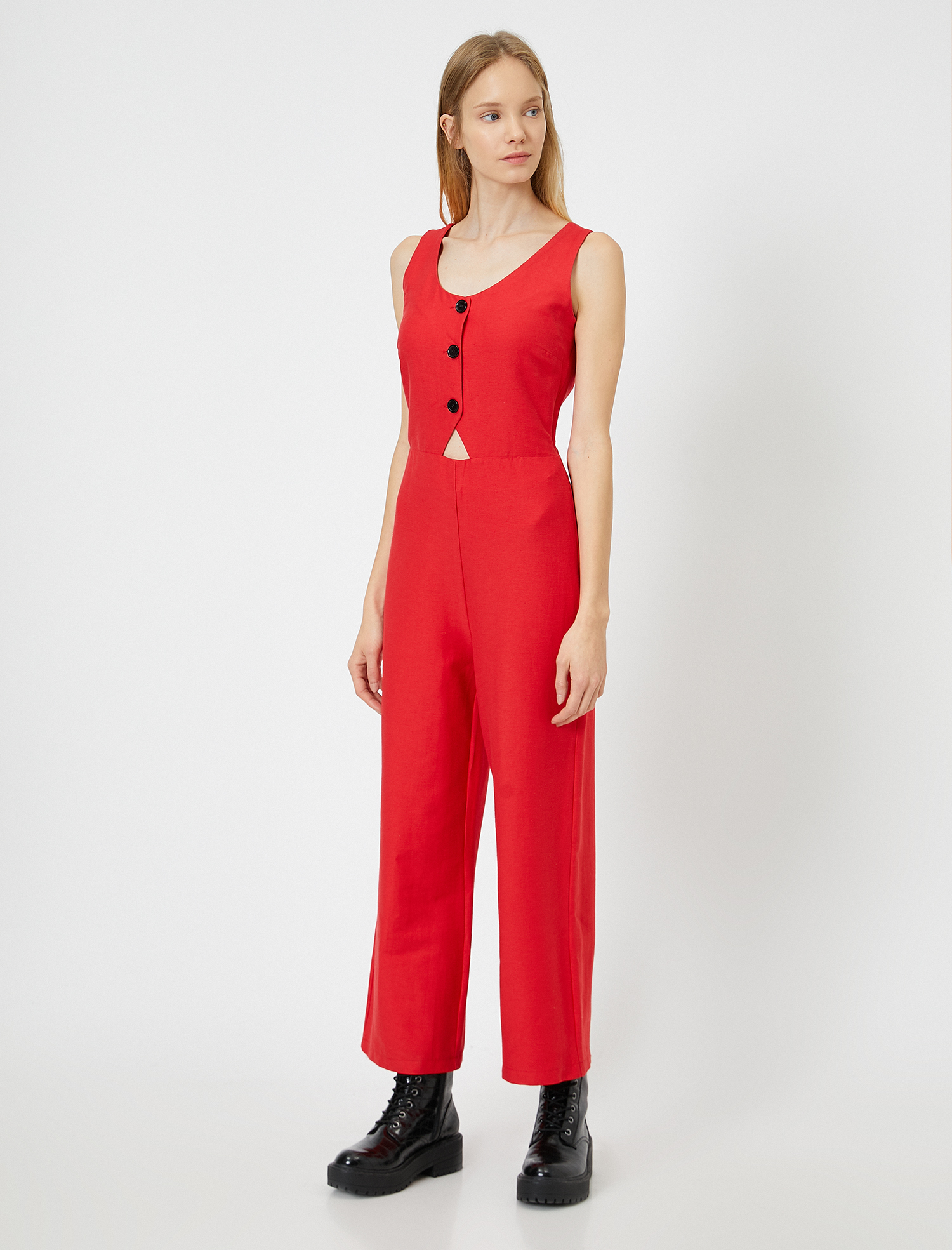   Düğme Detaylı Tulum