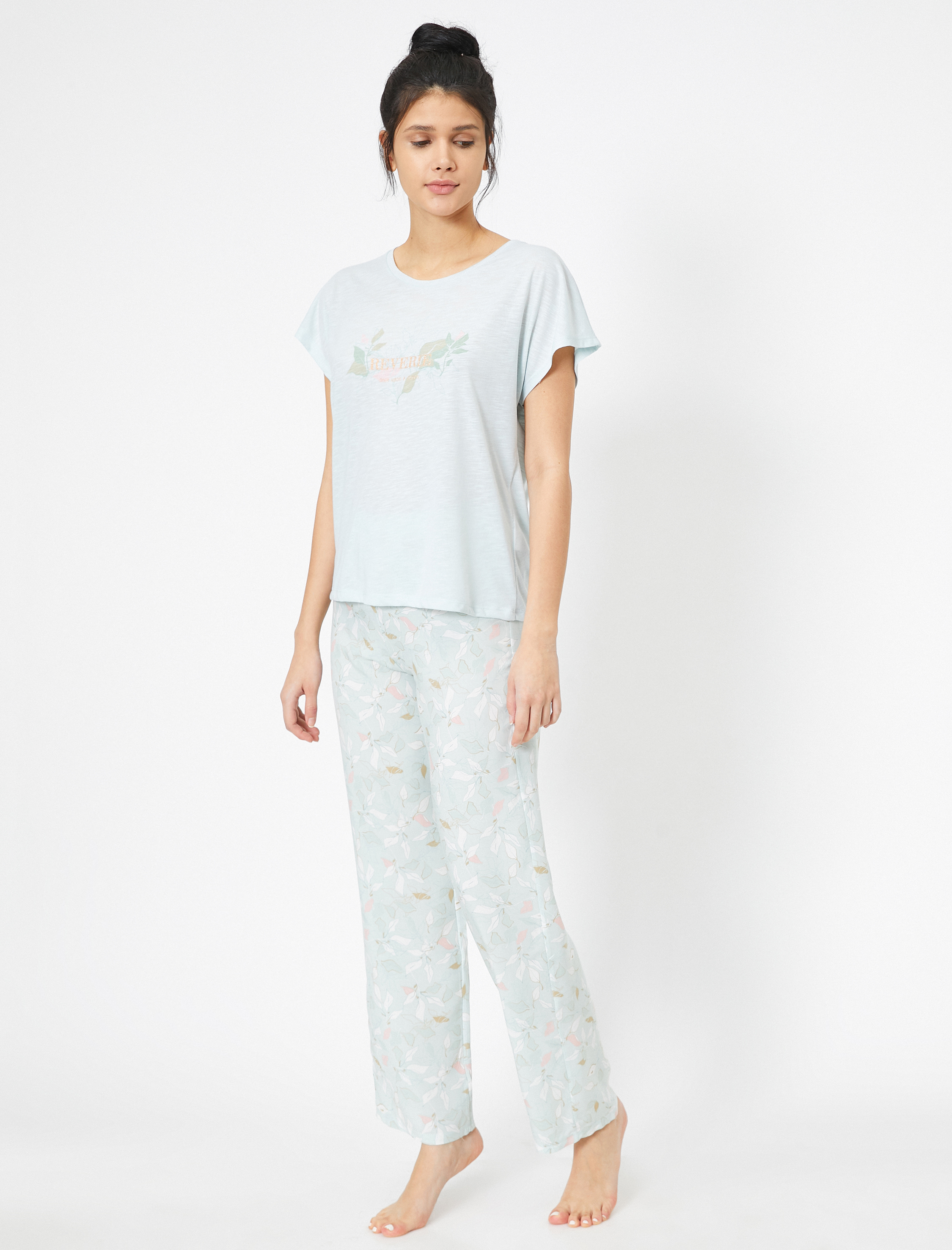   Kısa Kollu Pijama Takımı