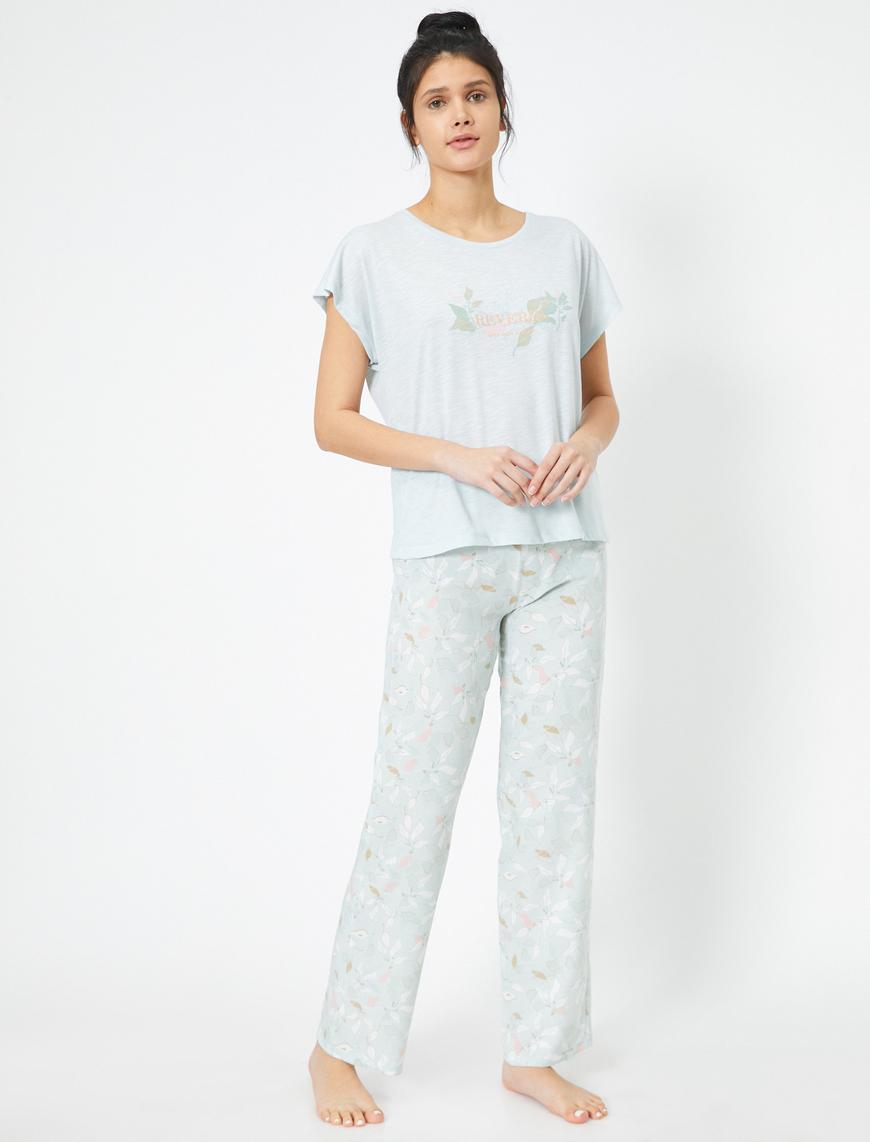   Kısa Kollu Pijama Takımı