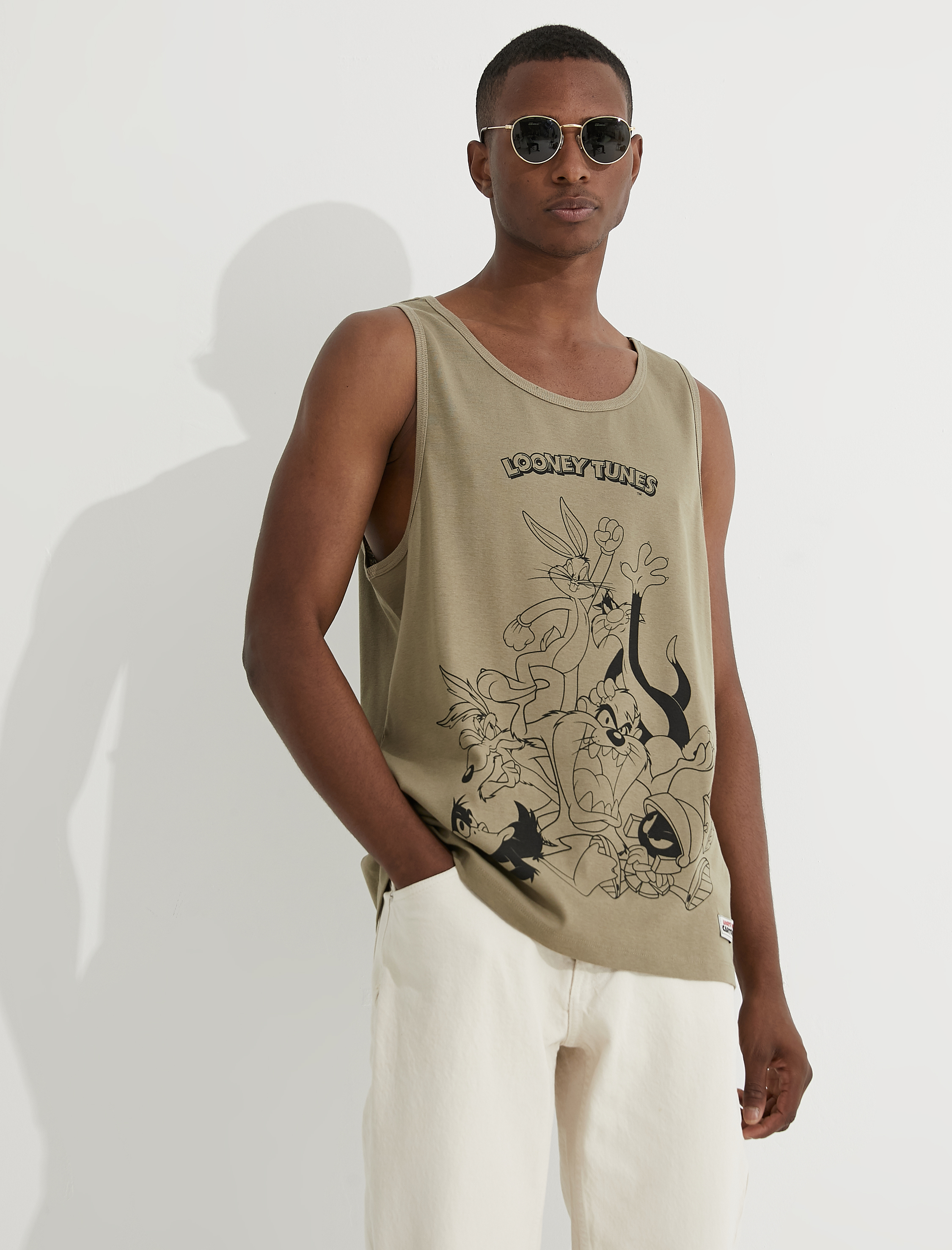   Looney Tunes Atlet Lisanslı Baskılı