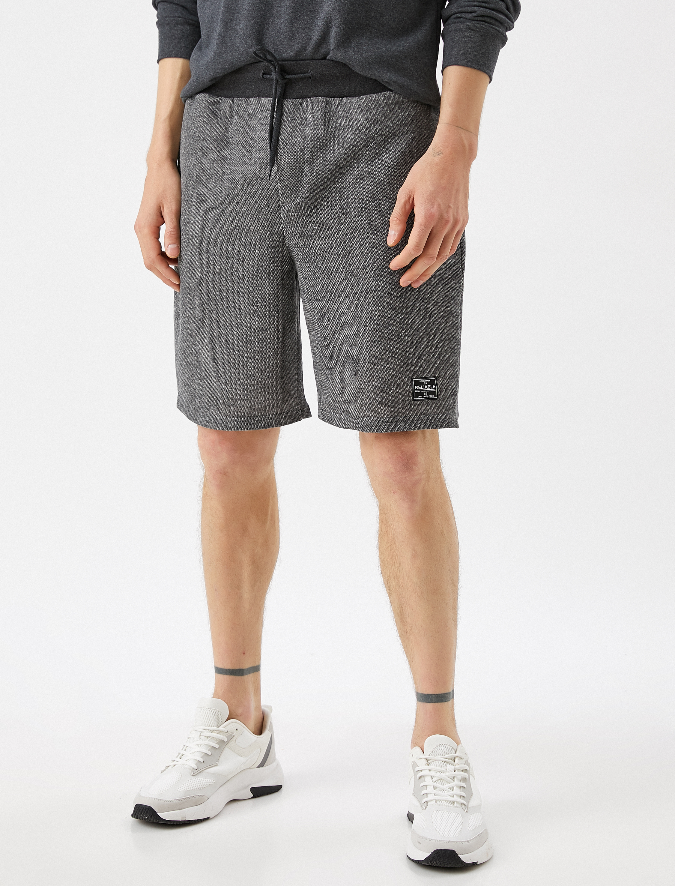   Basic Pamuklu Bermuda Şort