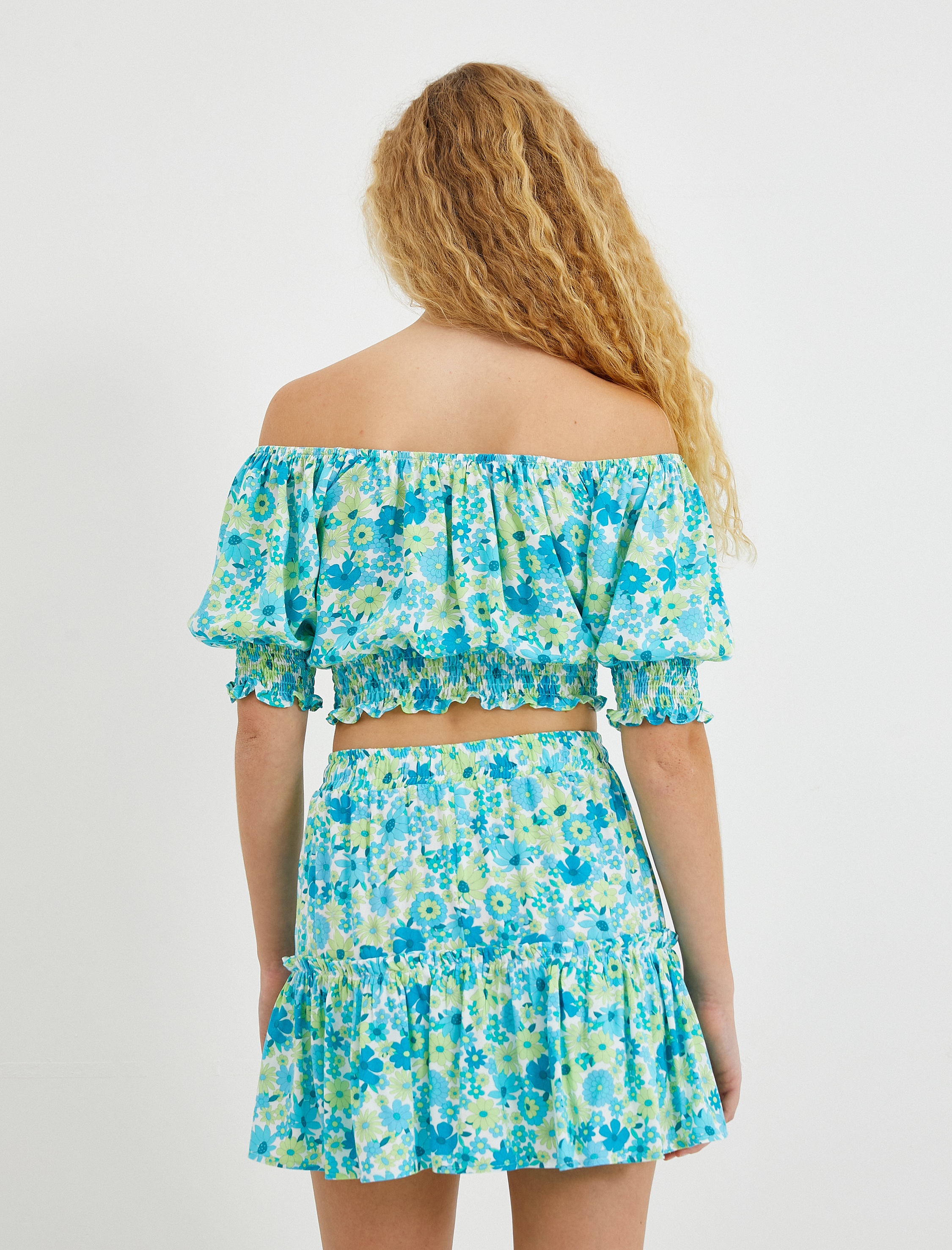 Crop Bluz Balon Kollu Gipe Detaylı