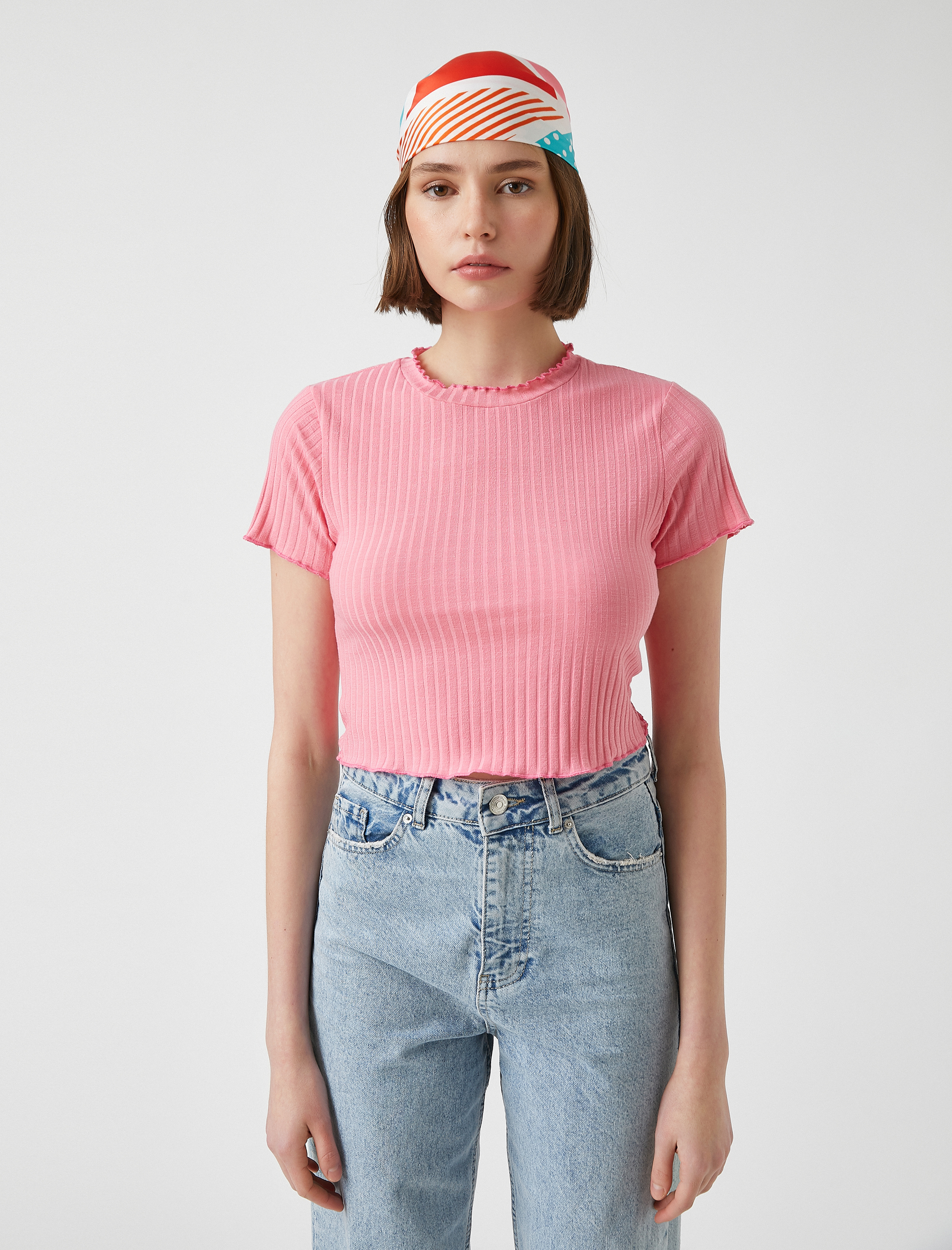   Bisiklet Yaka Kısa Kollu Crop Tişört