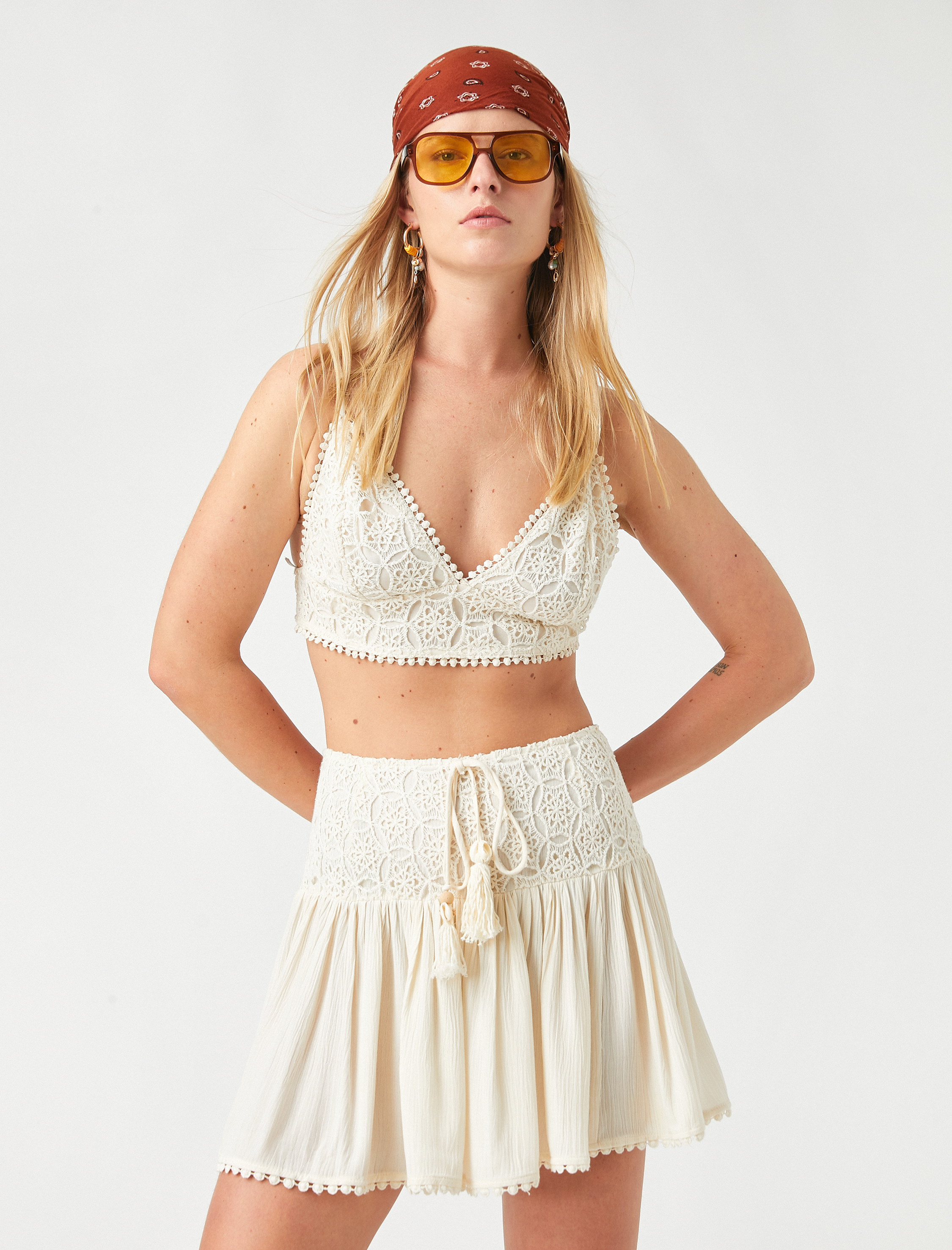   Kroşe Örgü Büstiyer