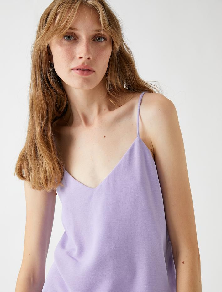  Askılı Bluz V Yaka  Saten Görünümlü