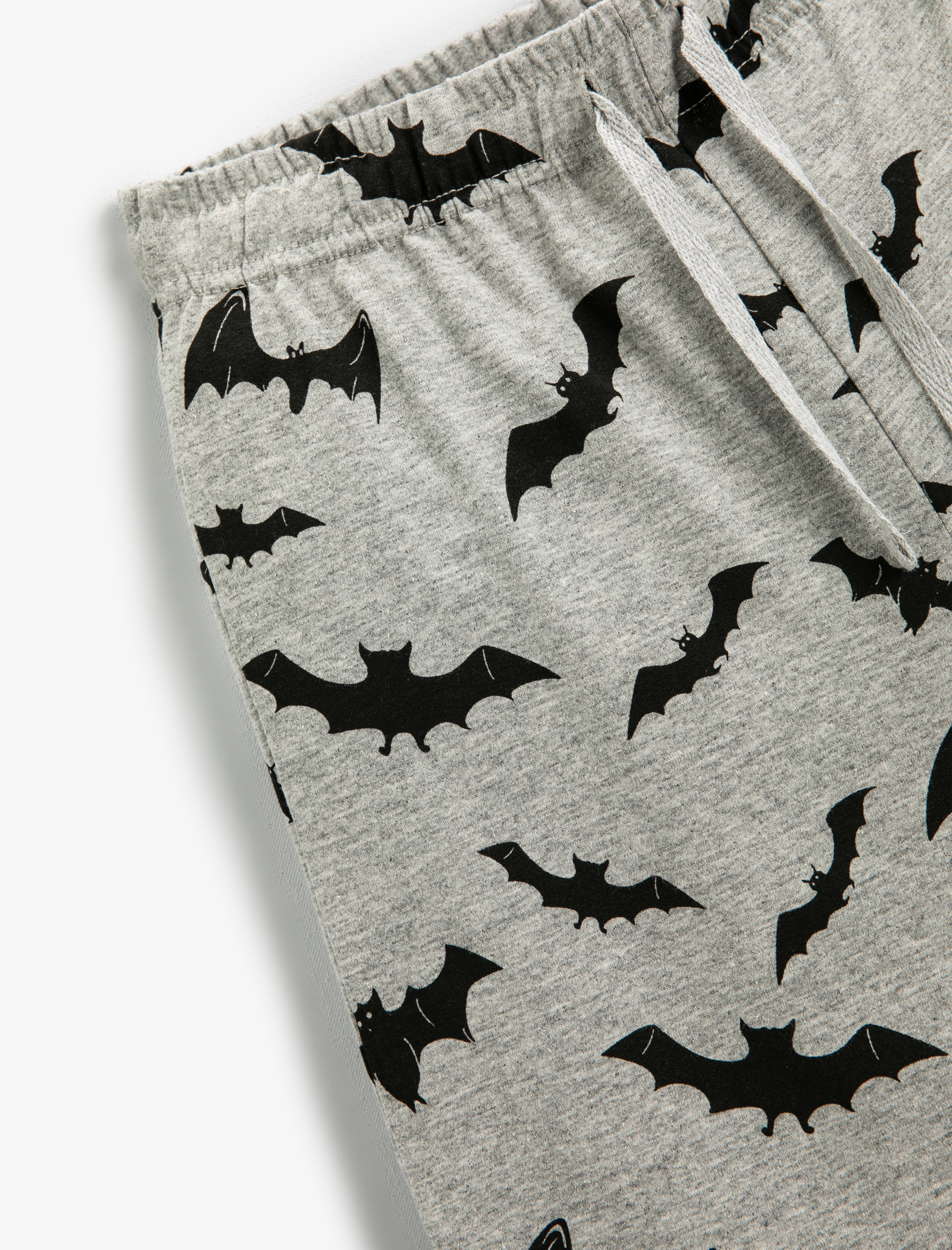  Erkek Çocuk Batman Baskılı Lisanslı Şort Pamuklu Beli Bağcıklı