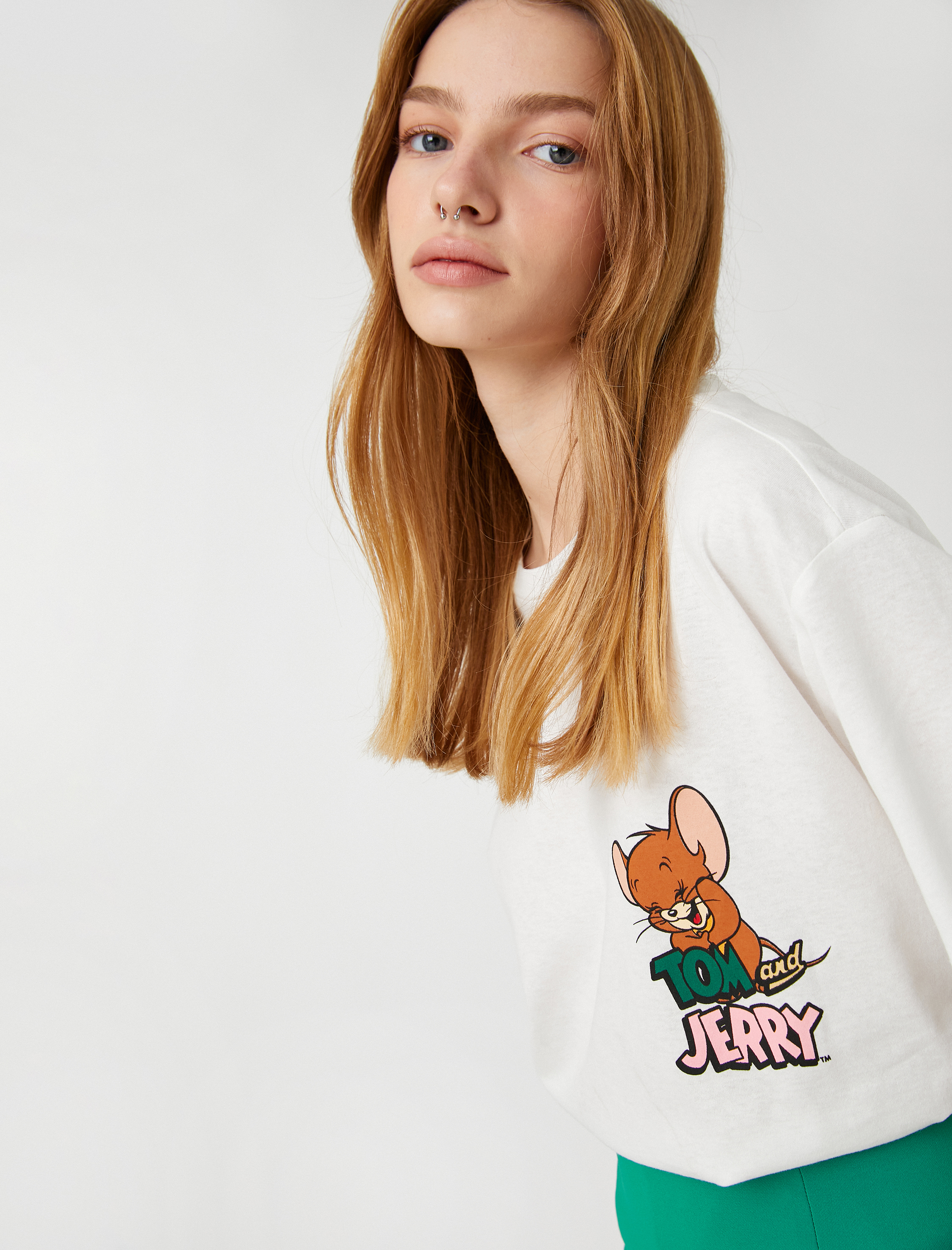   Tom ve Jerry Lisanslı Tişört Kısa Kollu Pamuklu Bisiklet Yaka