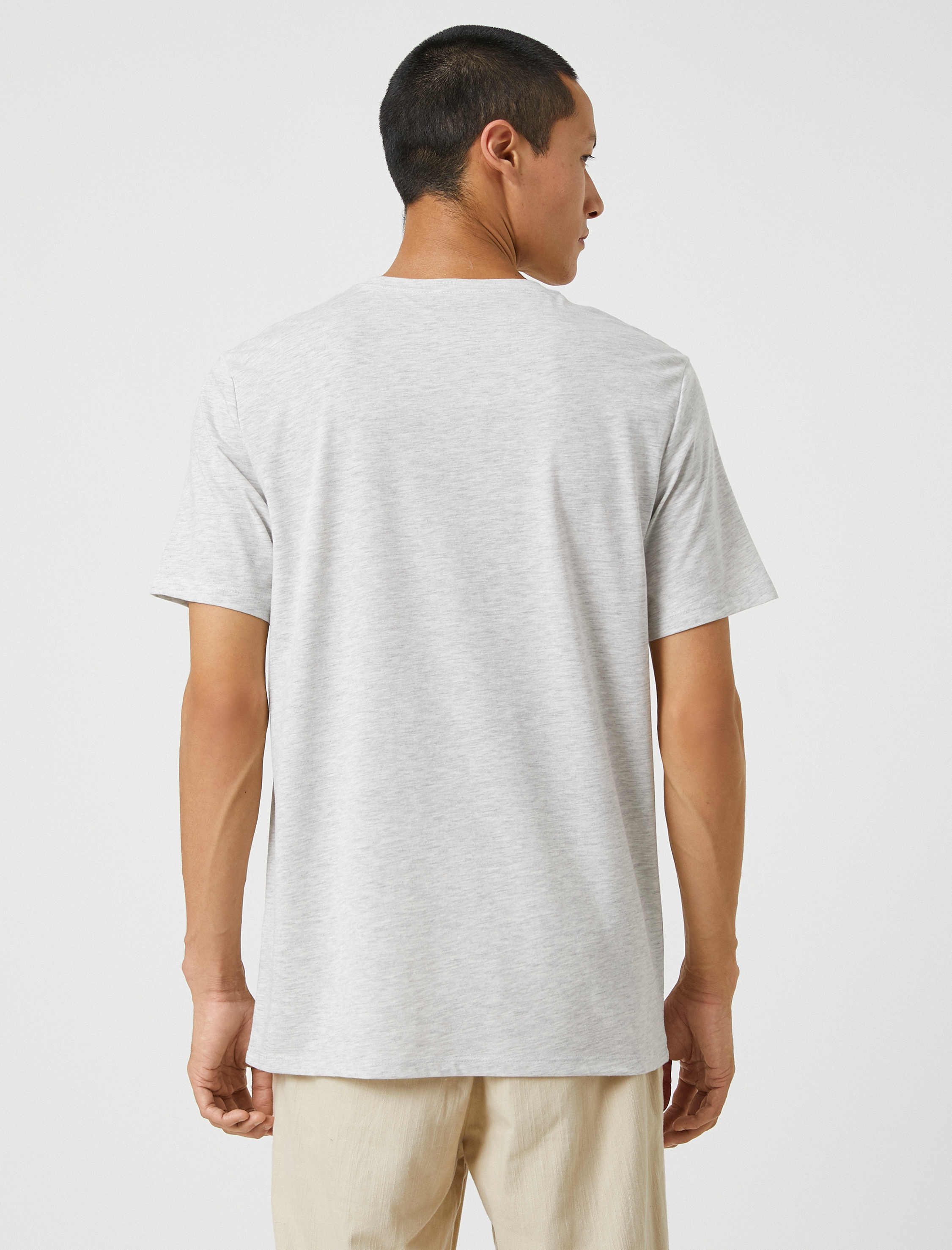   Slogan İşlemeli Tişört Cep Detaylı Bisiklet Yaka